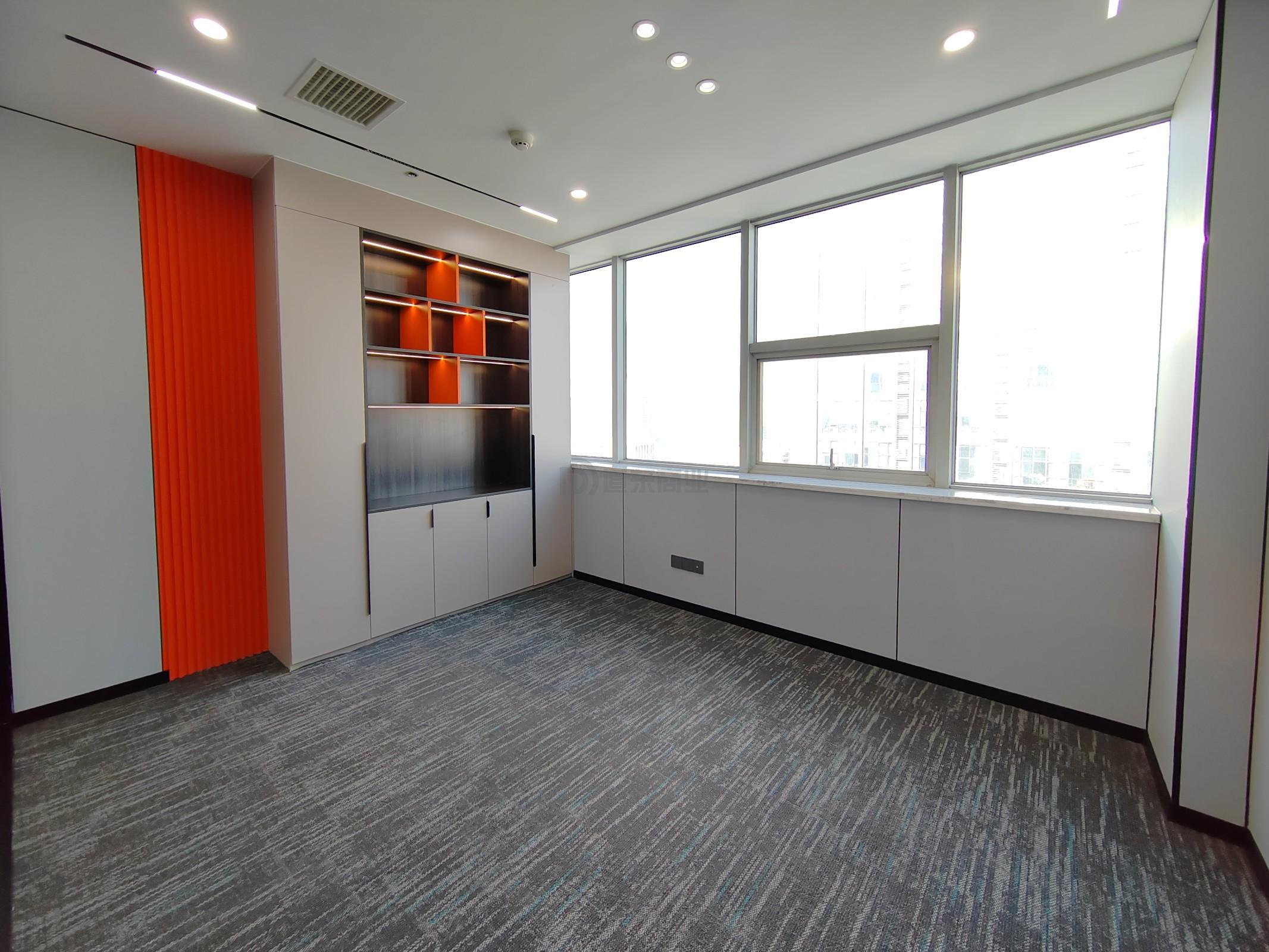 太湖明珠发展大厦面积45平