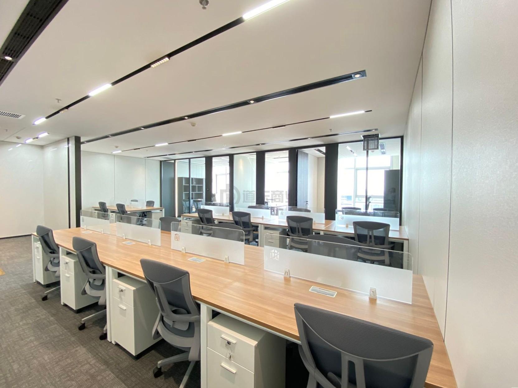 嘉业财富中心198平米办公室出租