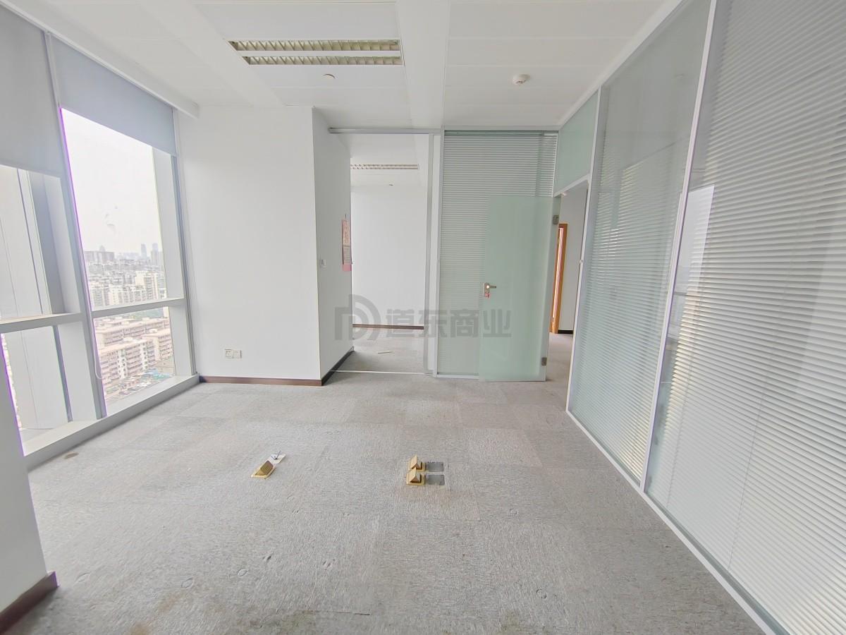 上海中心城开国际面积228平