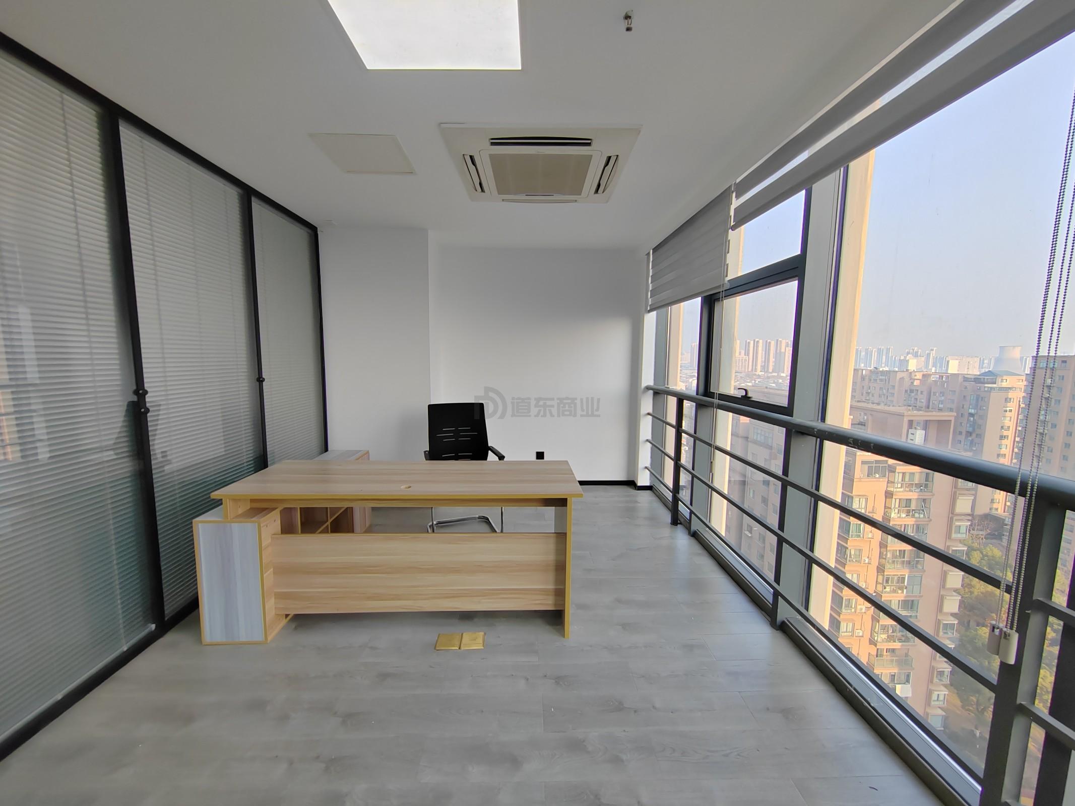 恒威大厦面积111平