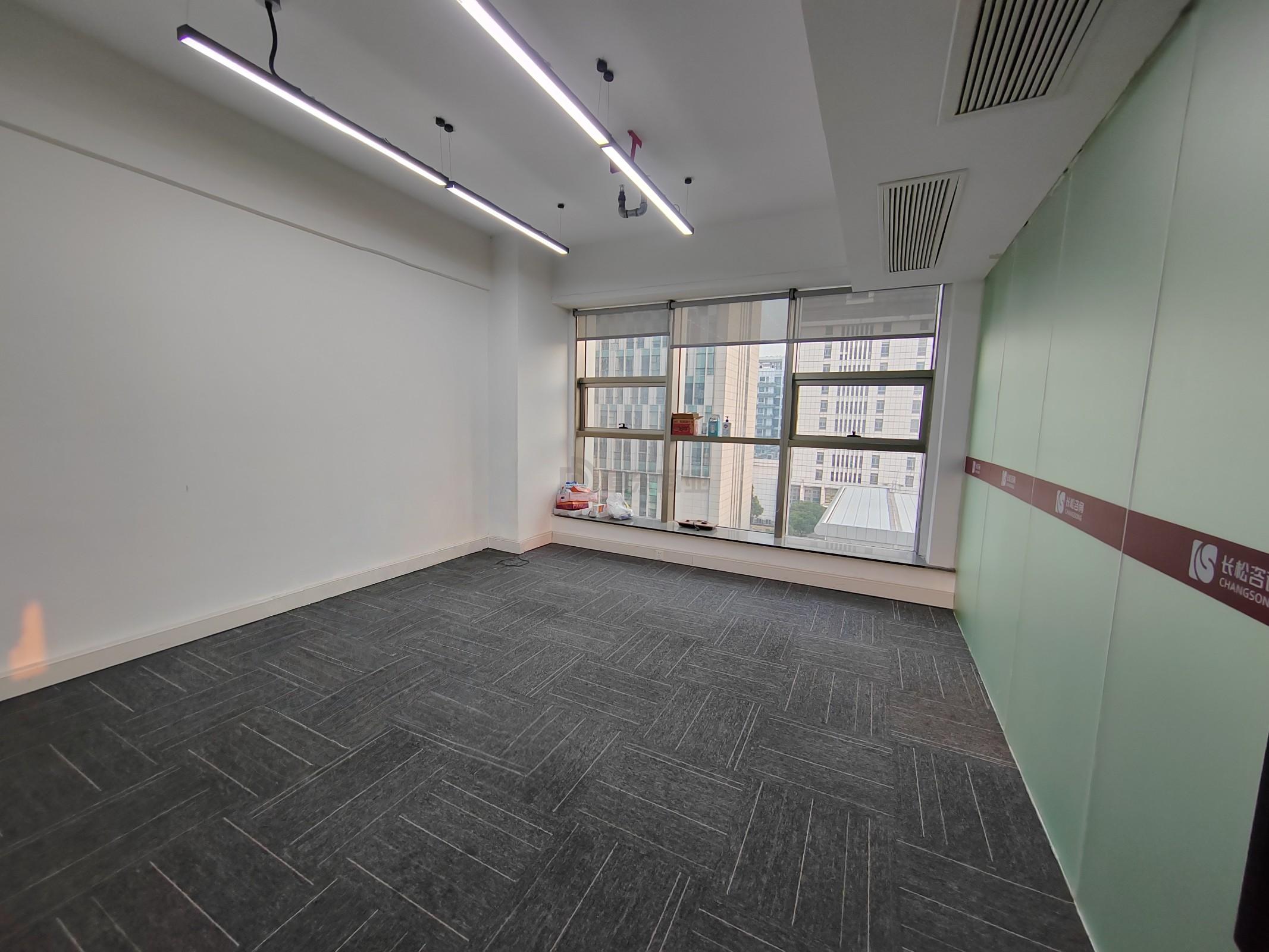 时代国际面积450平