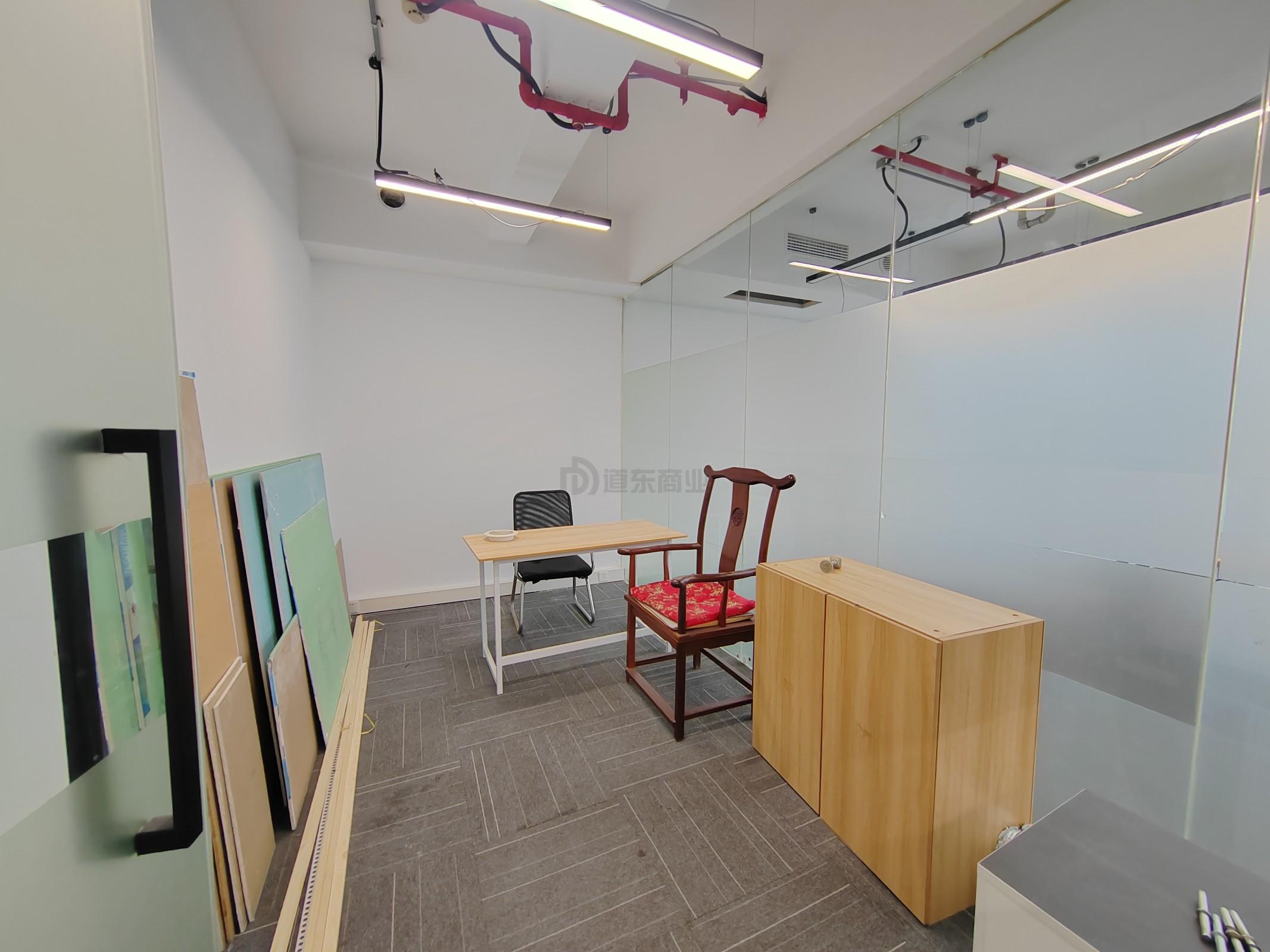 时代国际面积295平