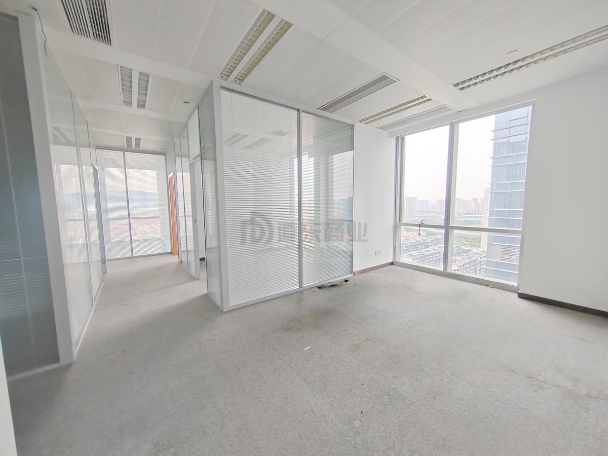 上海中心城开国际面积228平