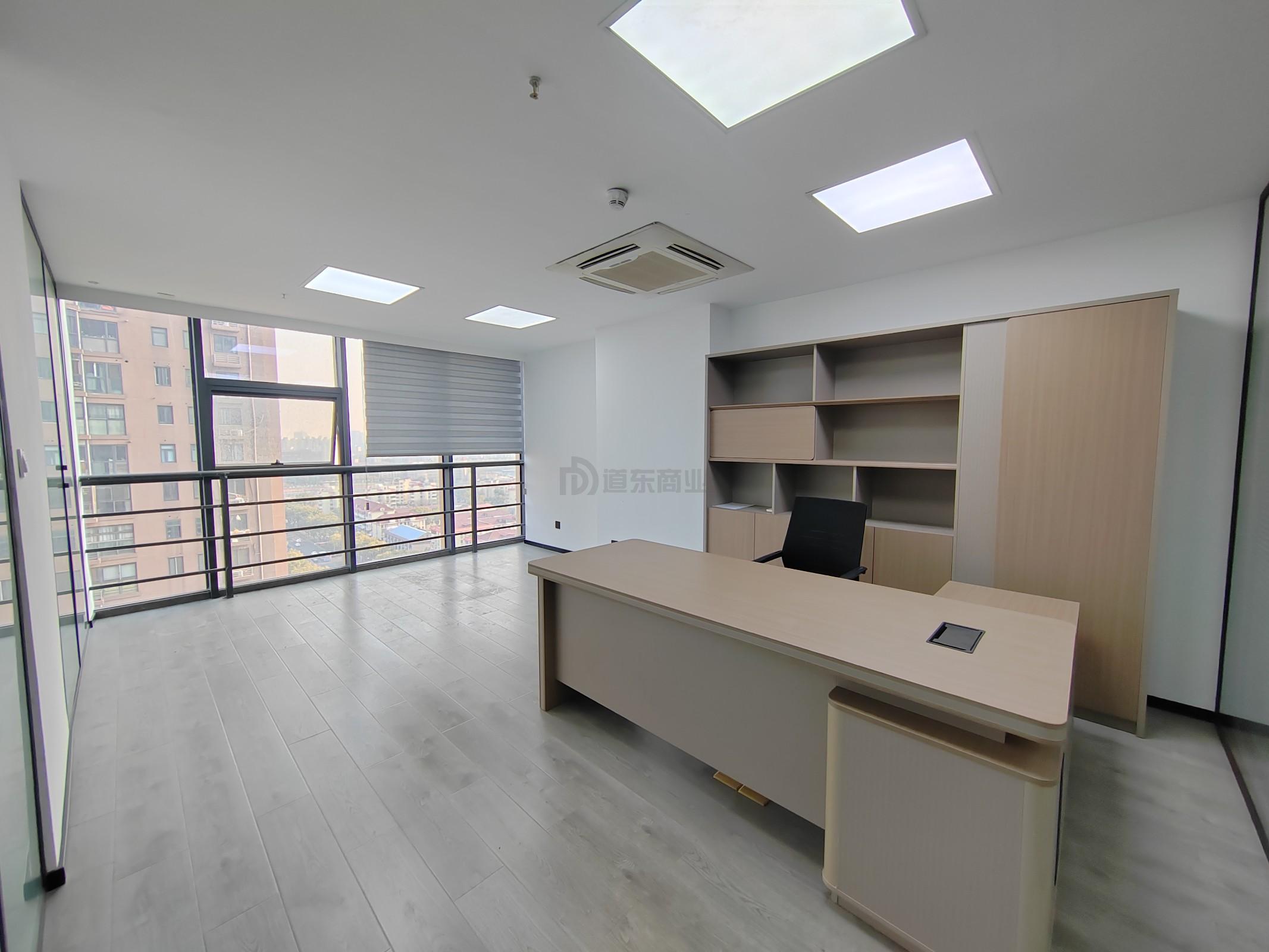 恒威大厦面积111平