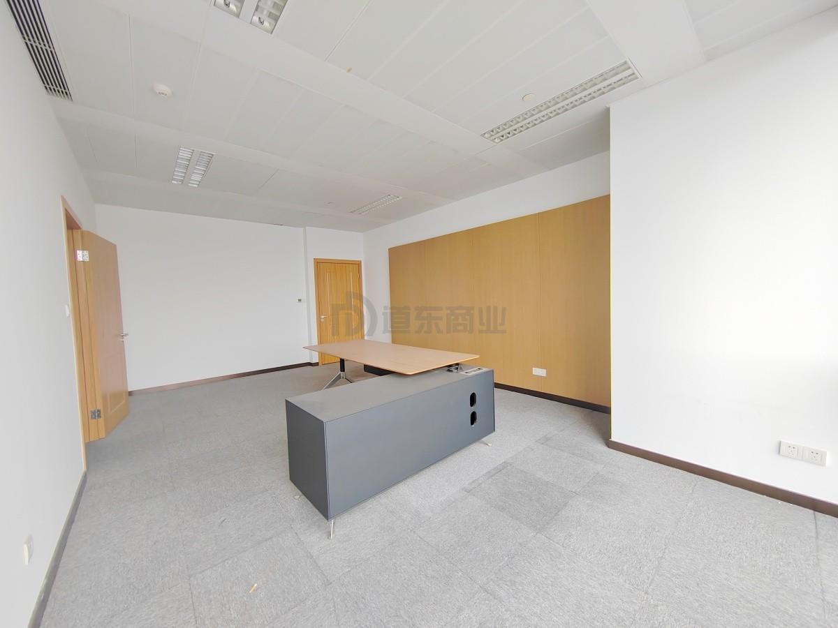 上海中心城开国际面积228平