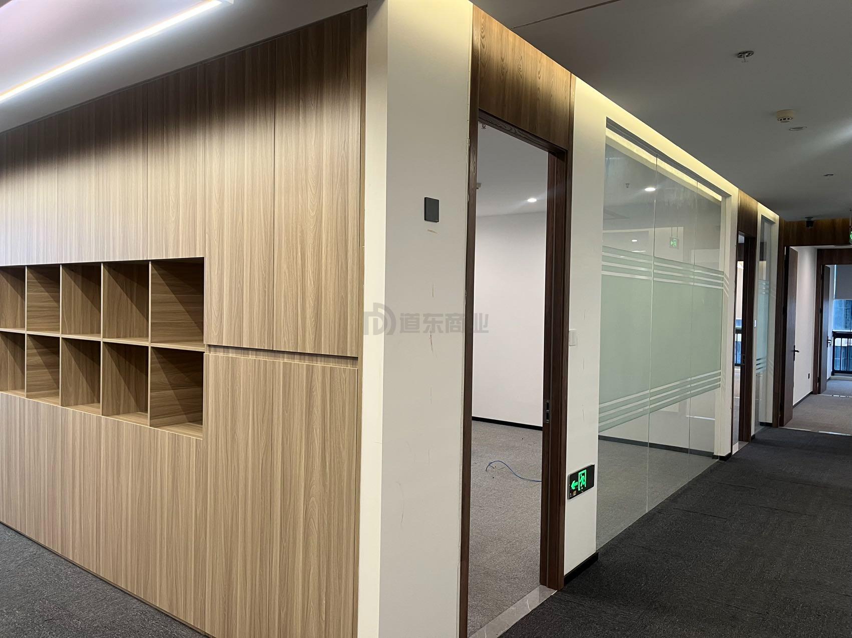 联合金融大厦面积1500平