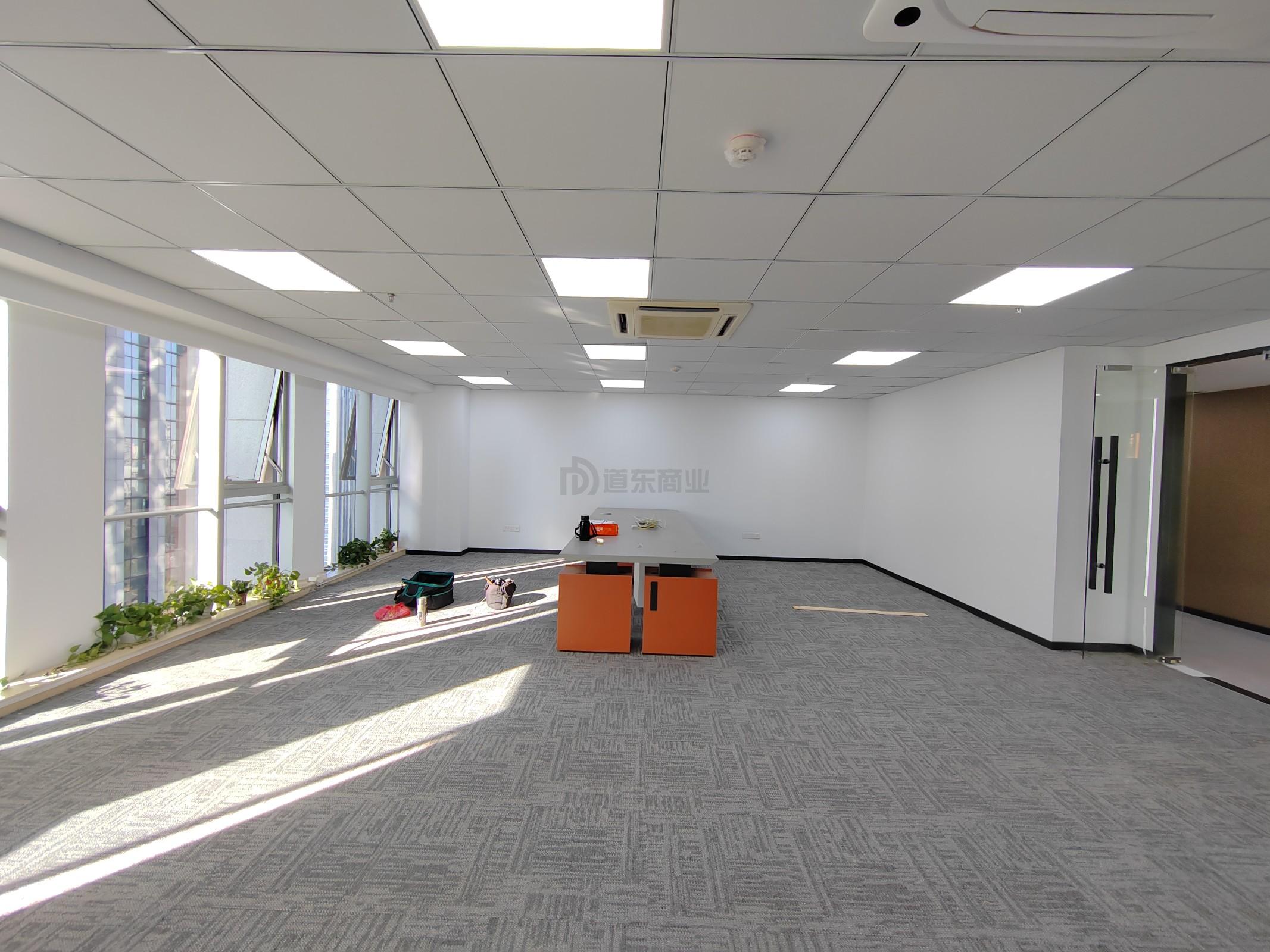 嘉业财富中心面积120平