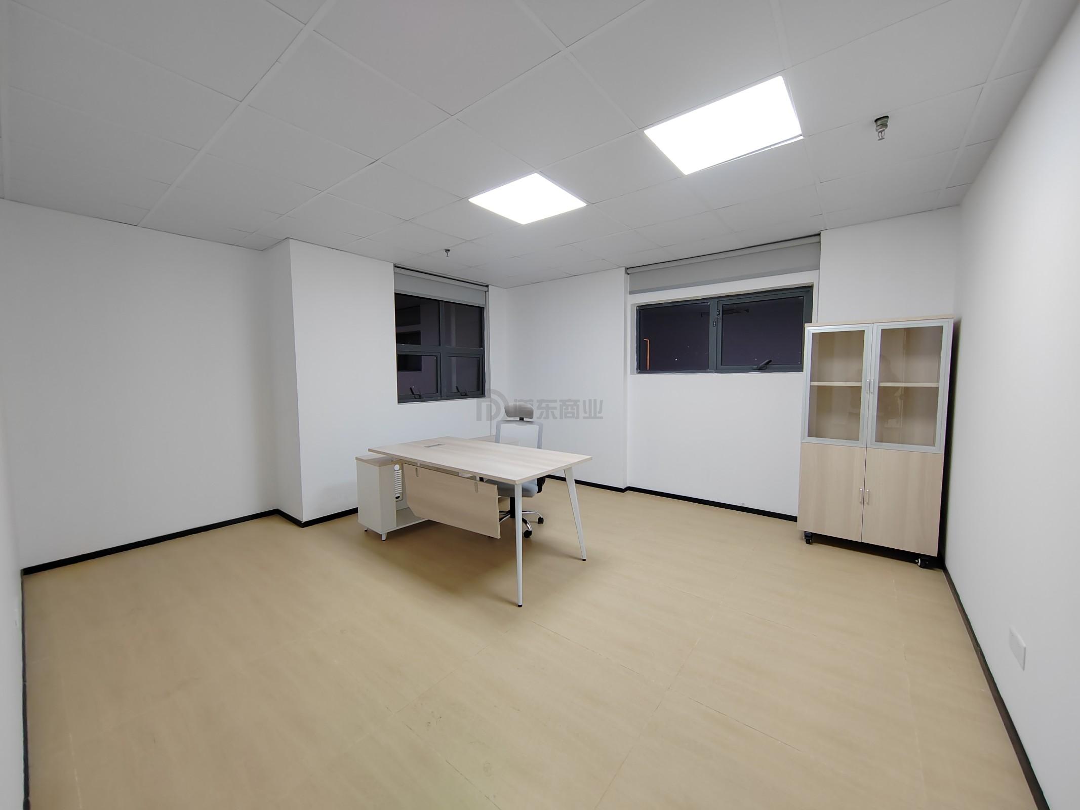 锋尚文创中心面积115平