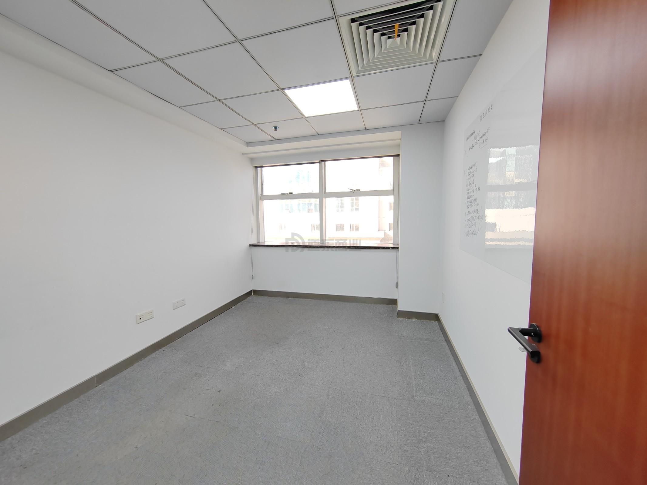 大东方广场面积193平