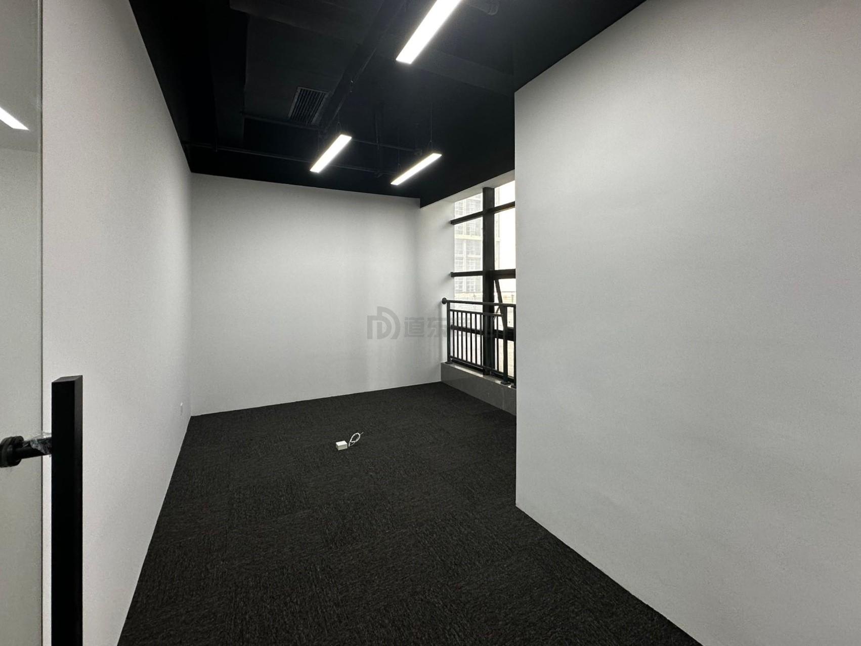 国慧商务广场面积132平