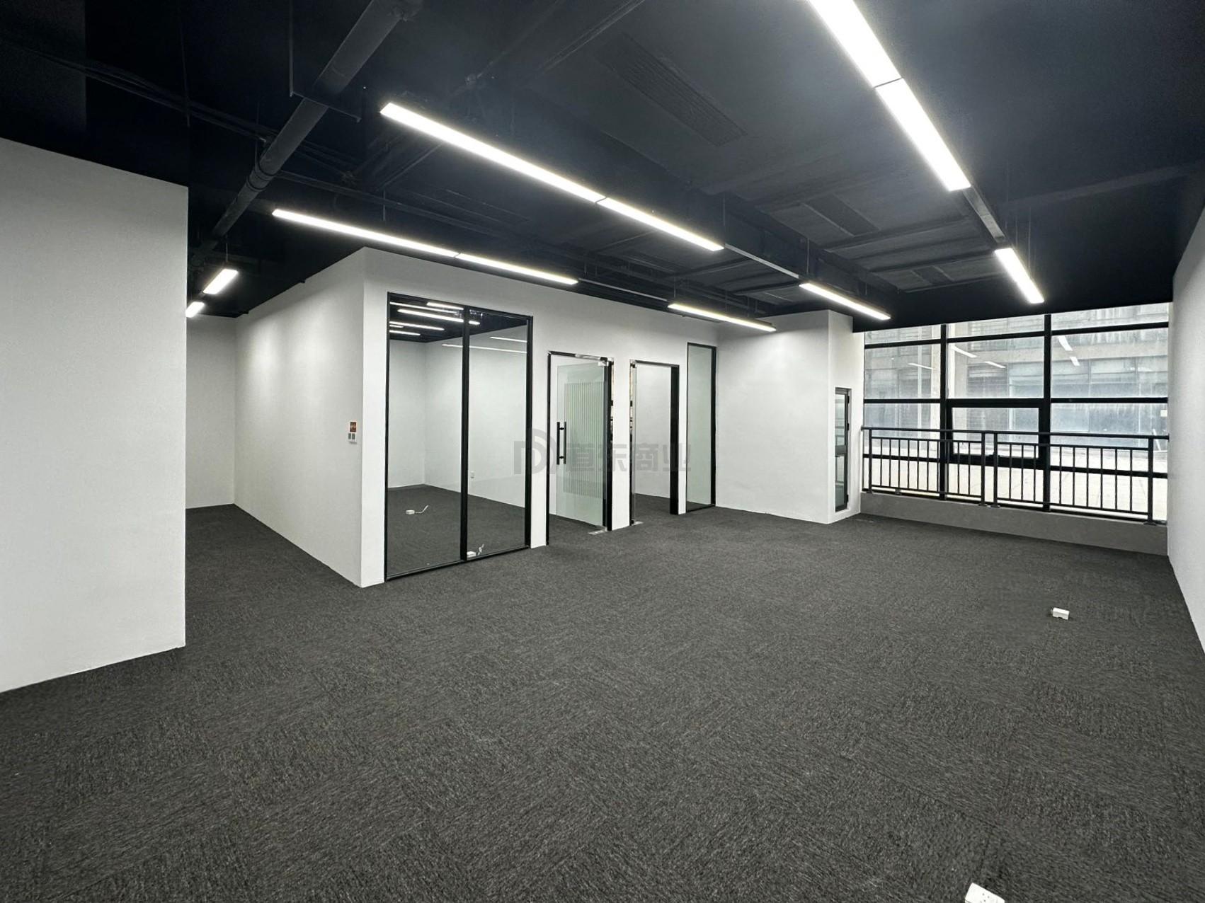 国慧商务广场面积132