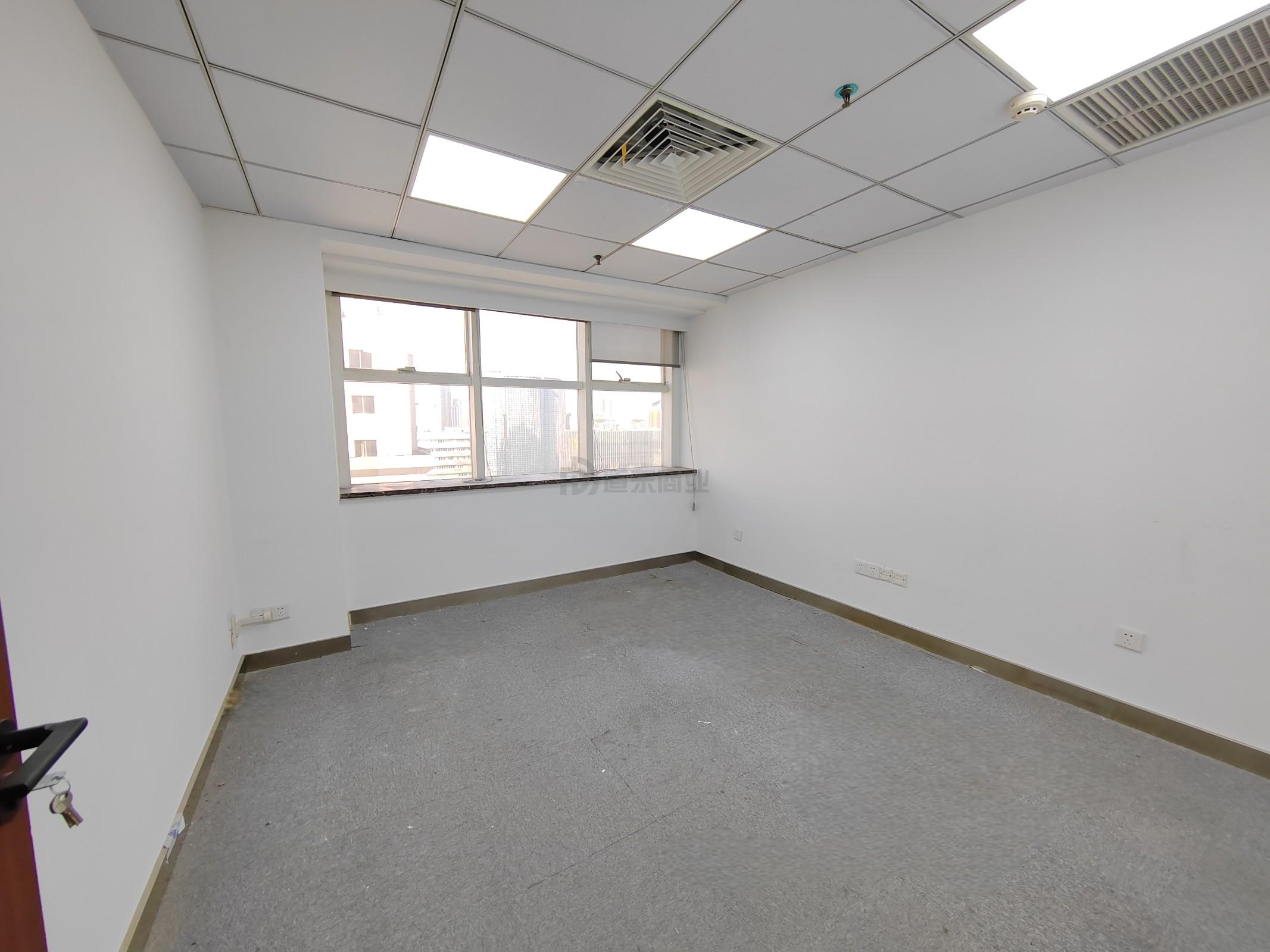 大东方广场面积193平