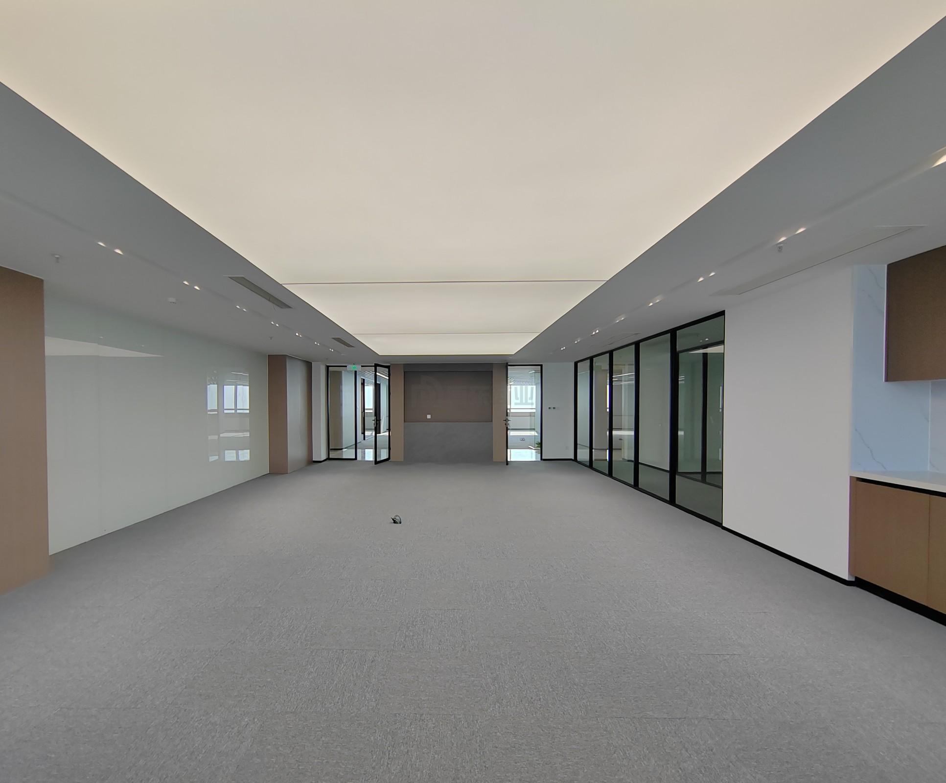 润华国际大厦面积1300平