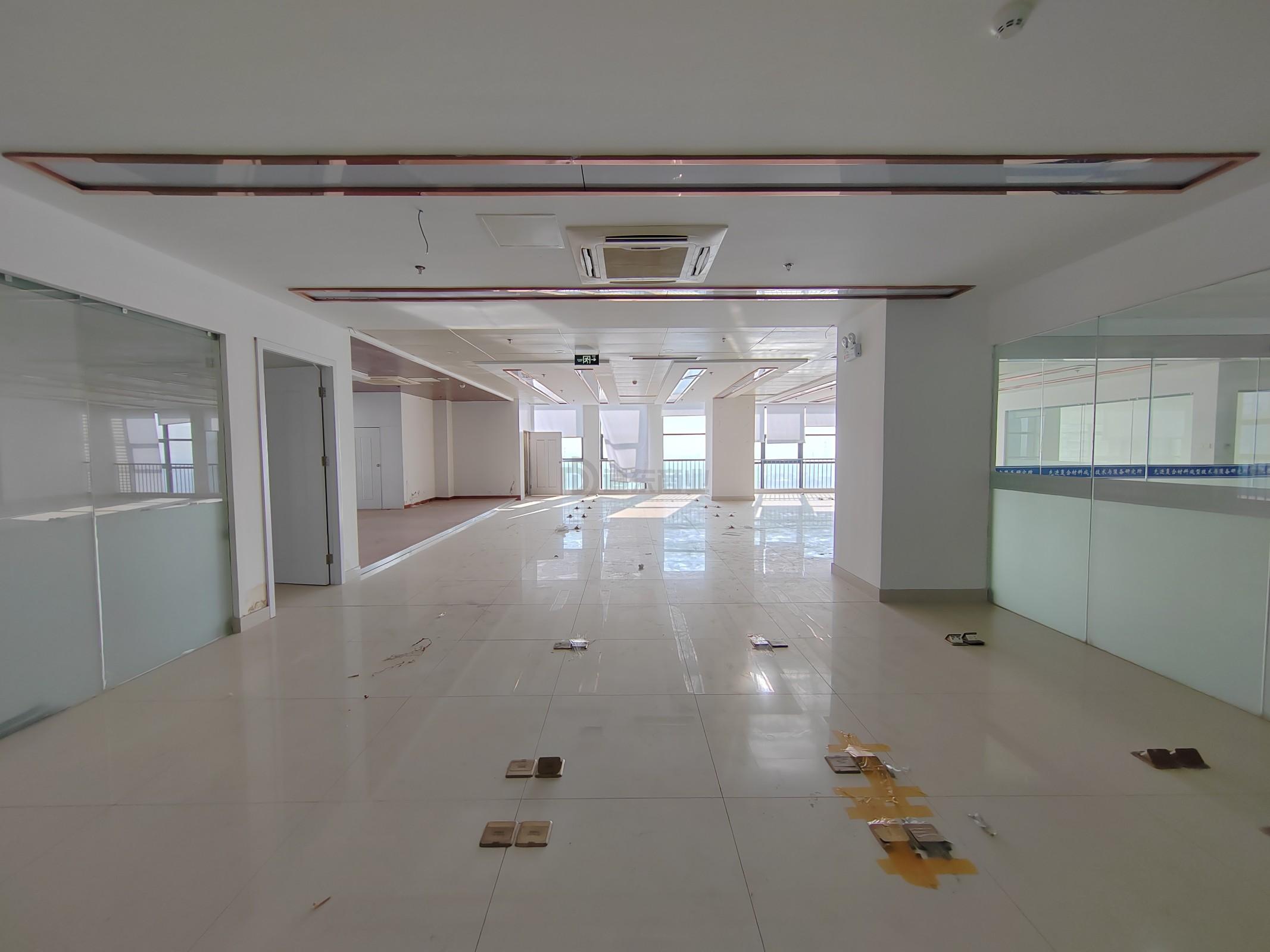 国慧商务广场面积1600平