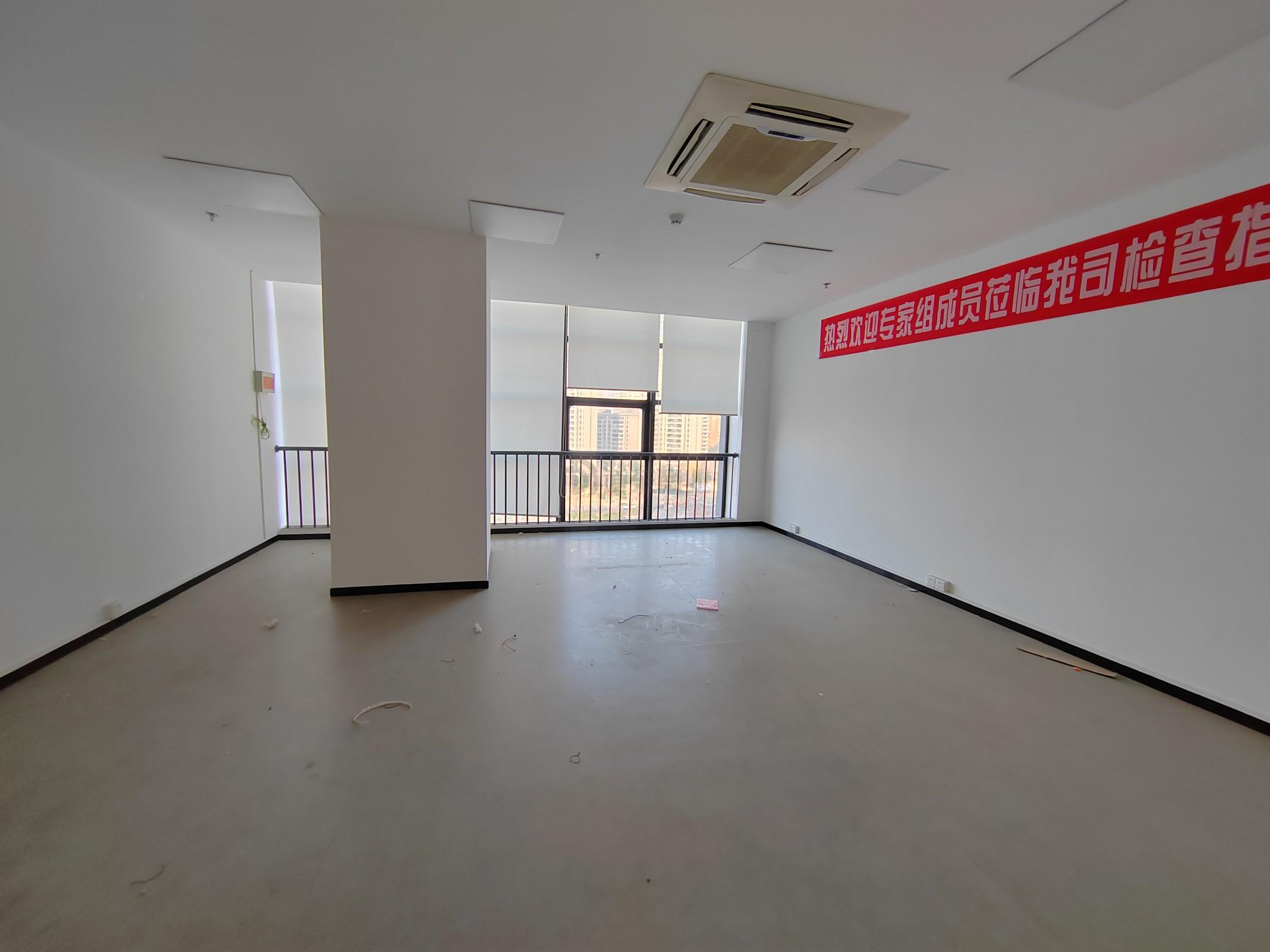 国慧商务广场面积1600平