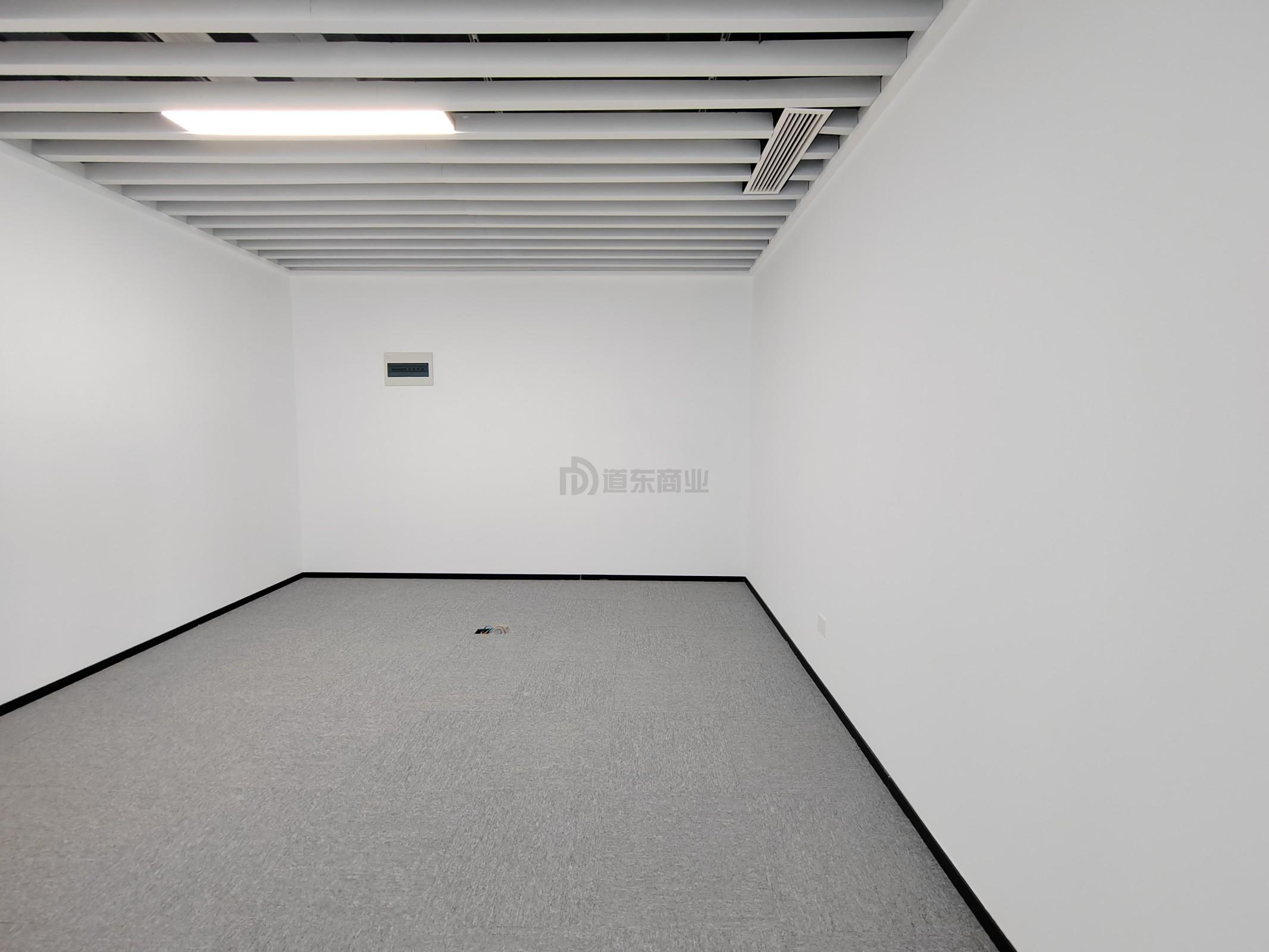 润华国际大厦面积280平