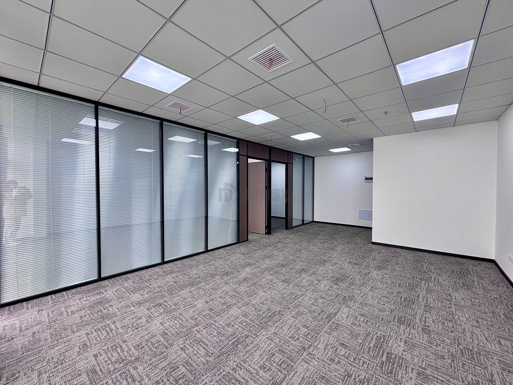 南山车联网小镇面积155平