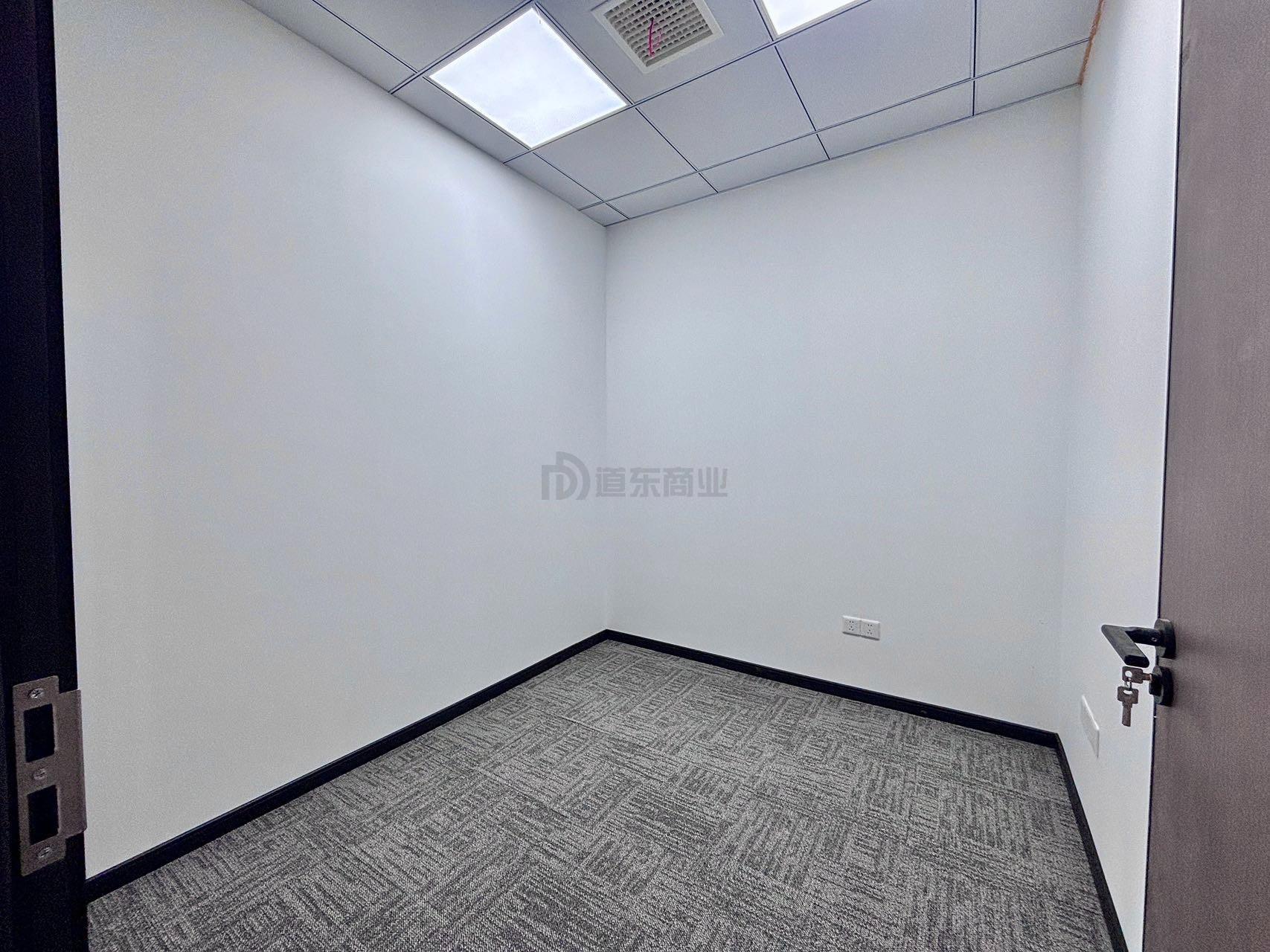 南山车联网小镇面积80平