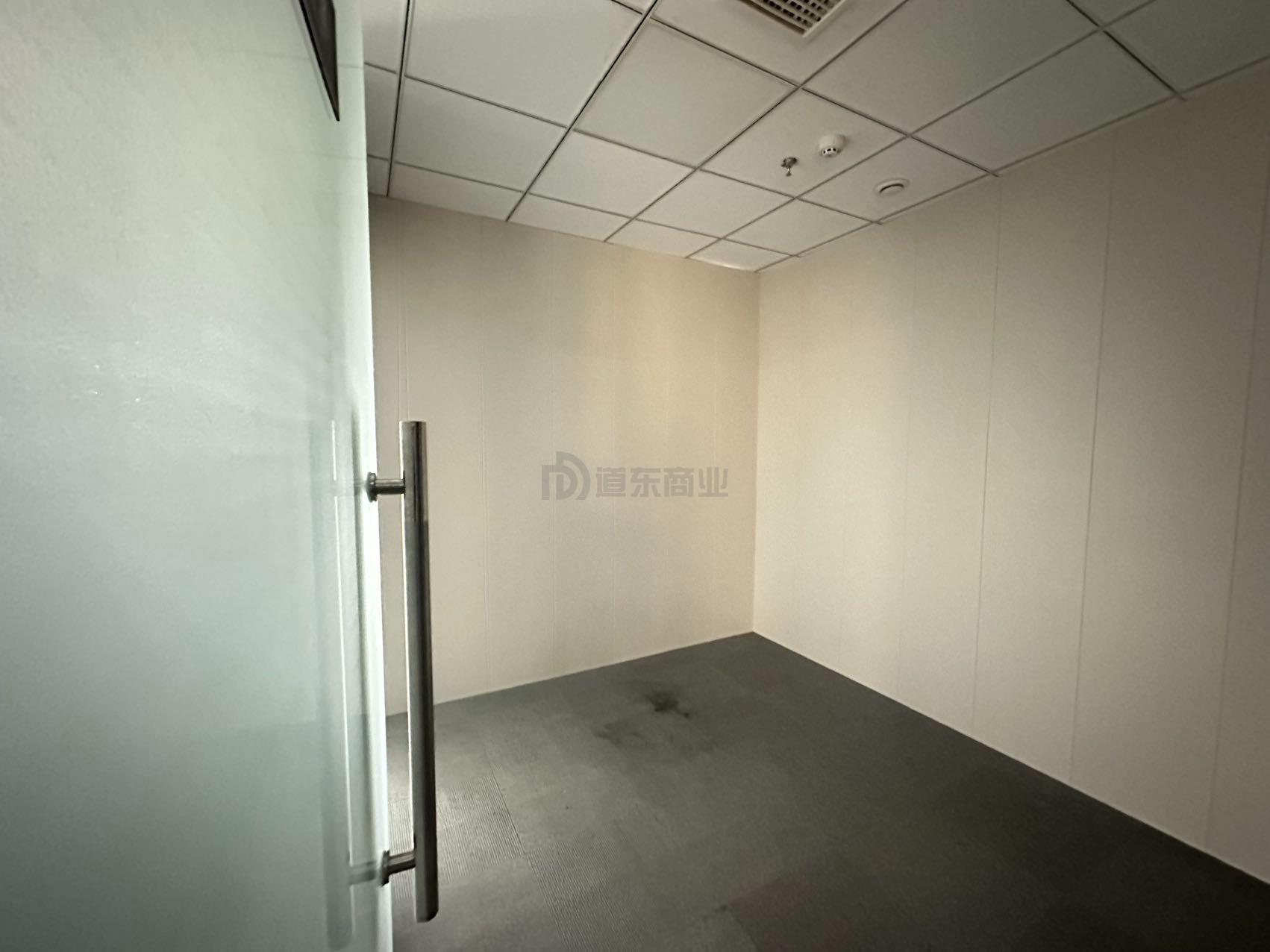 云马创新中心面积272平