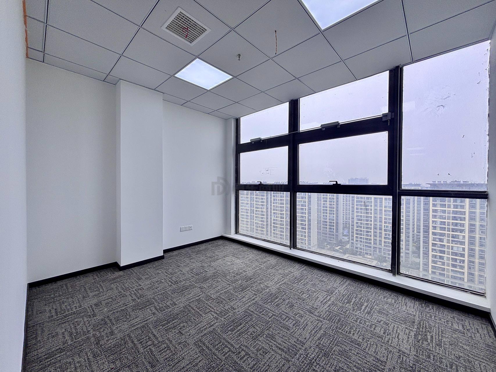 南山车联网小镇面积80平