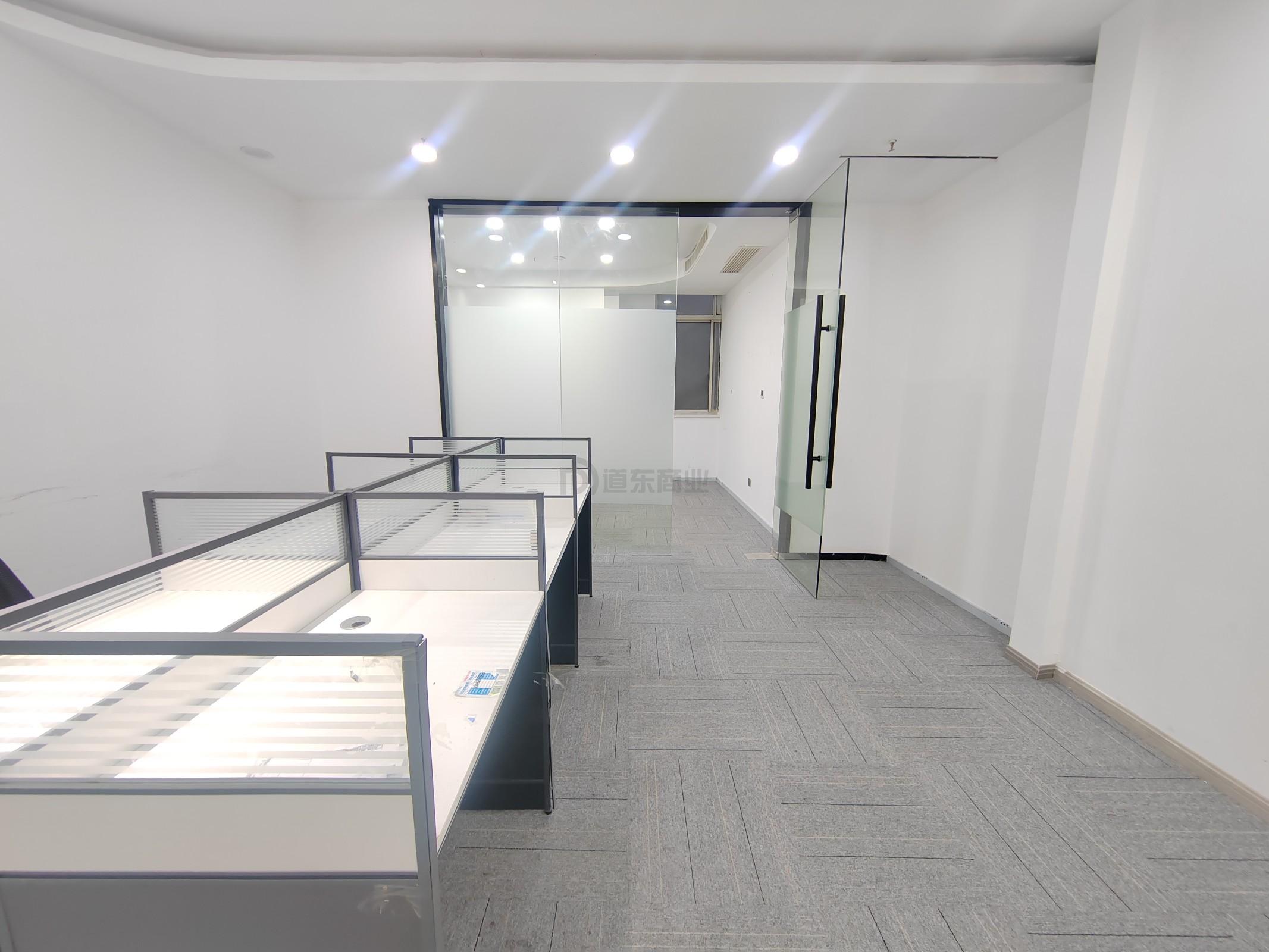 佳润大厦面积75平