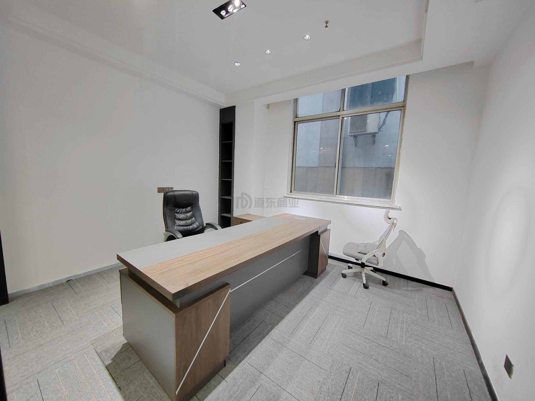 佳润大厦面积145平