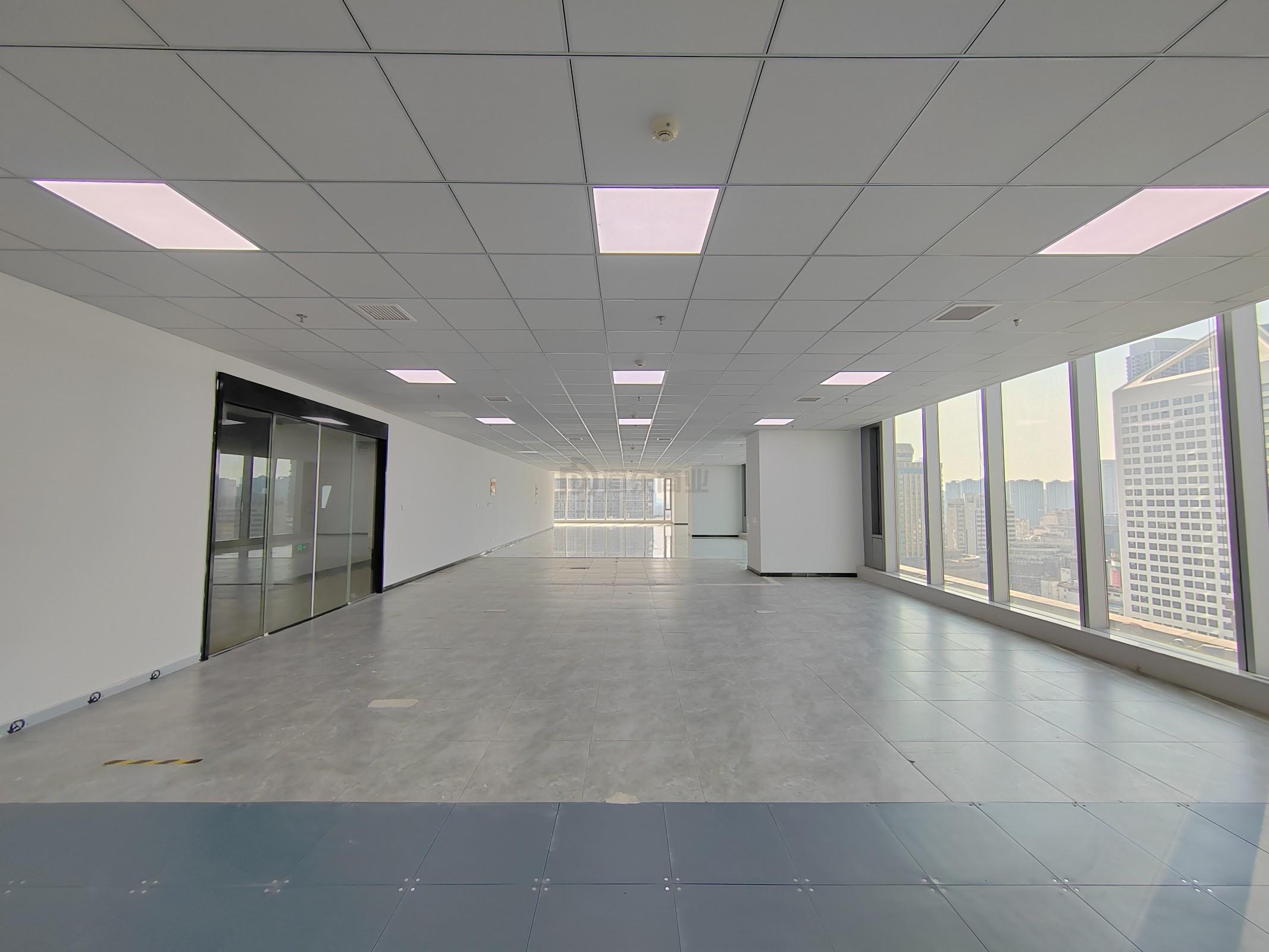 苏宁广场面积850平