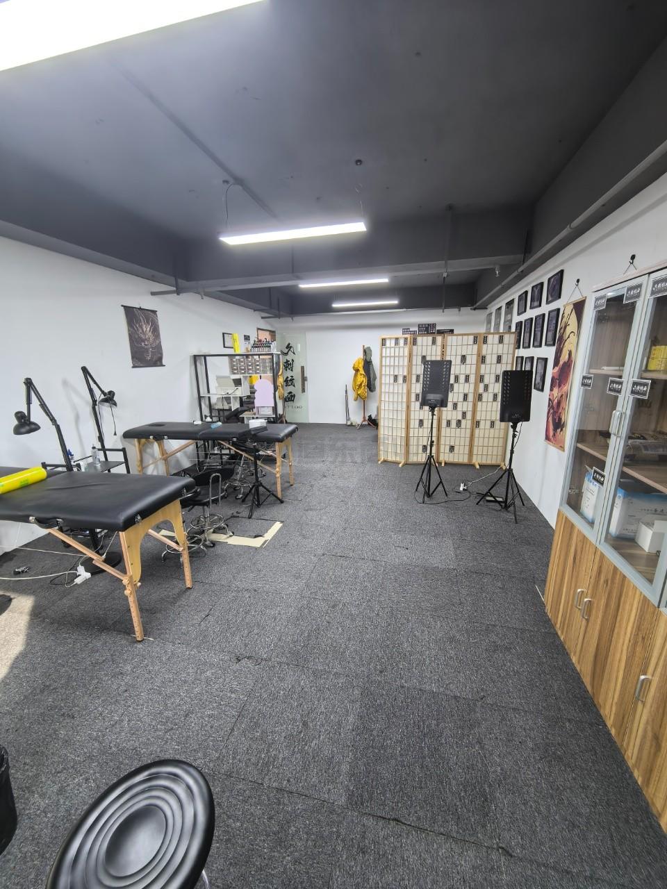 天安大厦面积84平