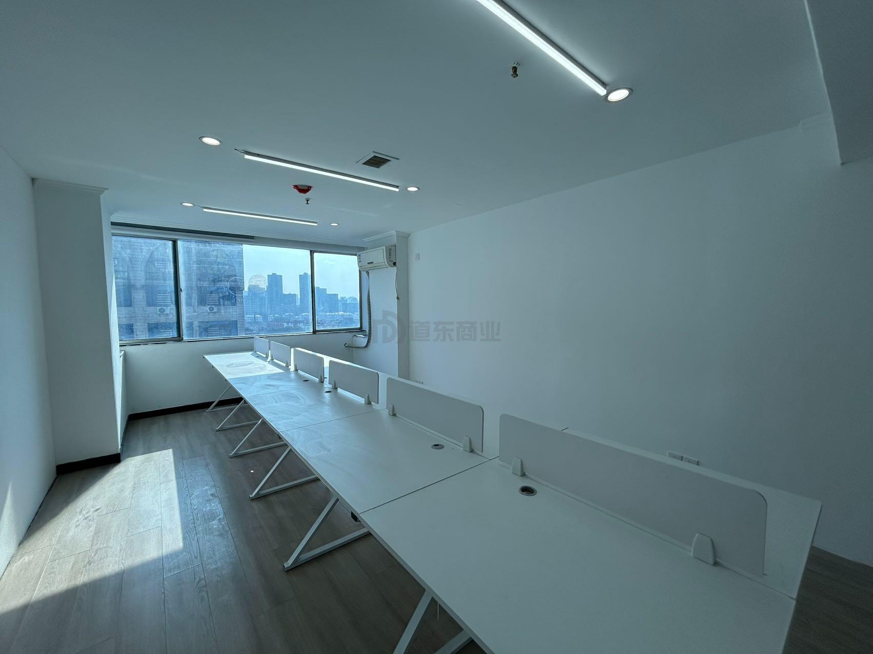 建设发展大厦面积40平