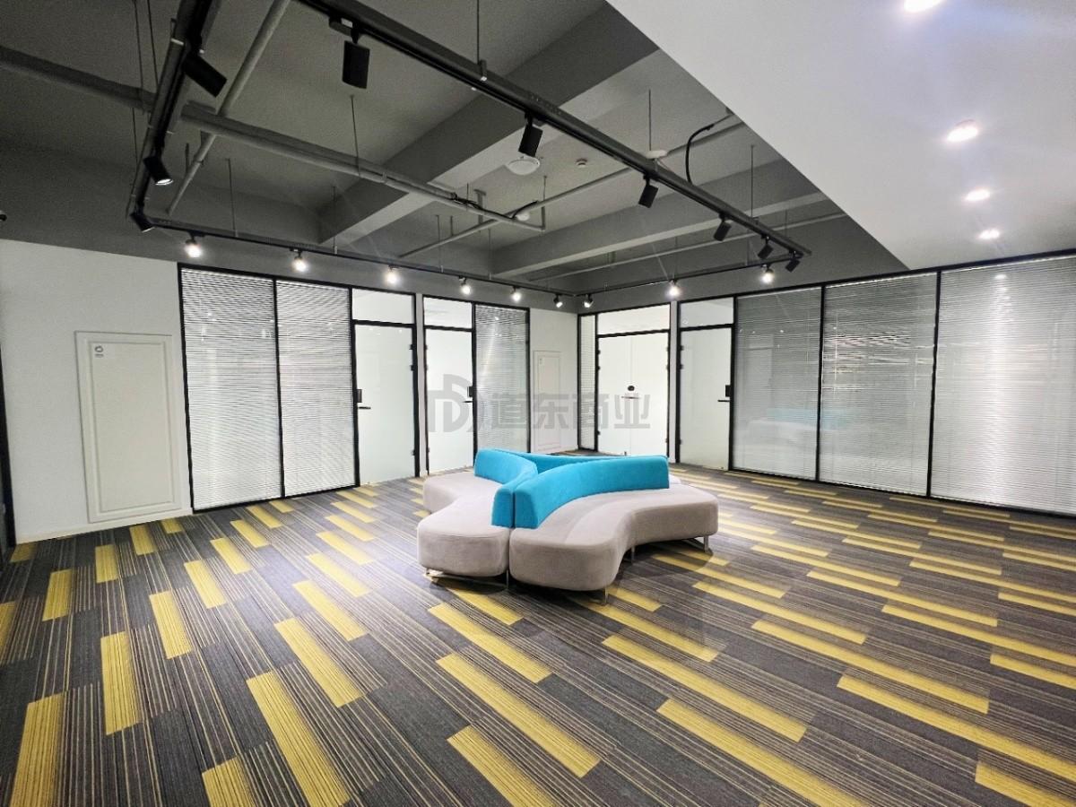 君合数字经济产业园面积585平