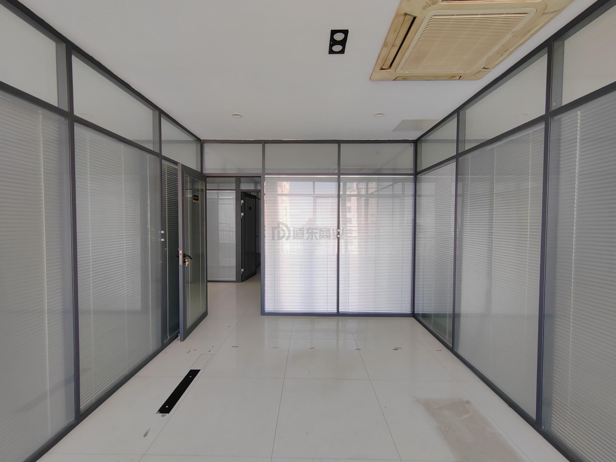 金源国际面积955平