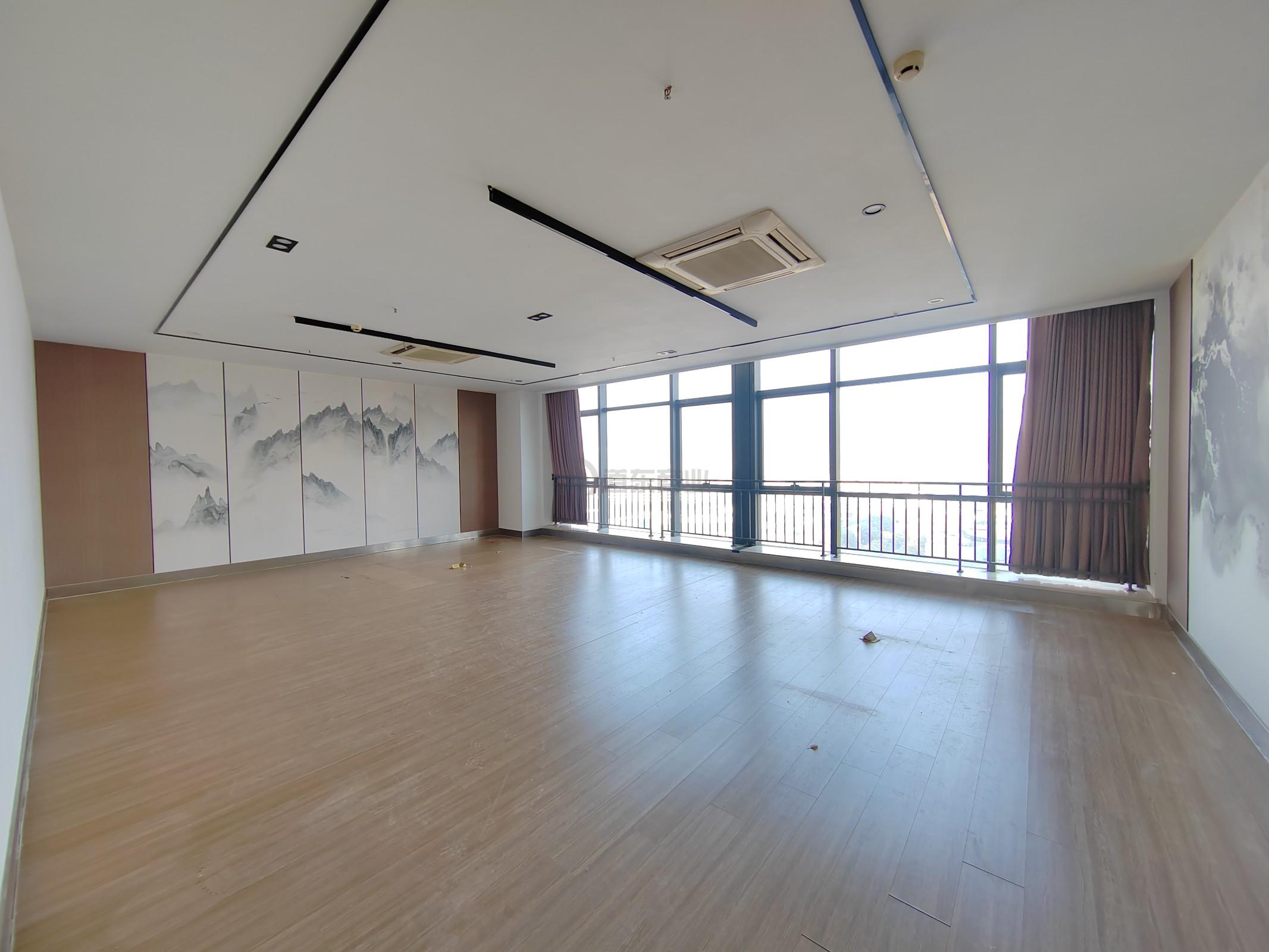 金源国际面积955平