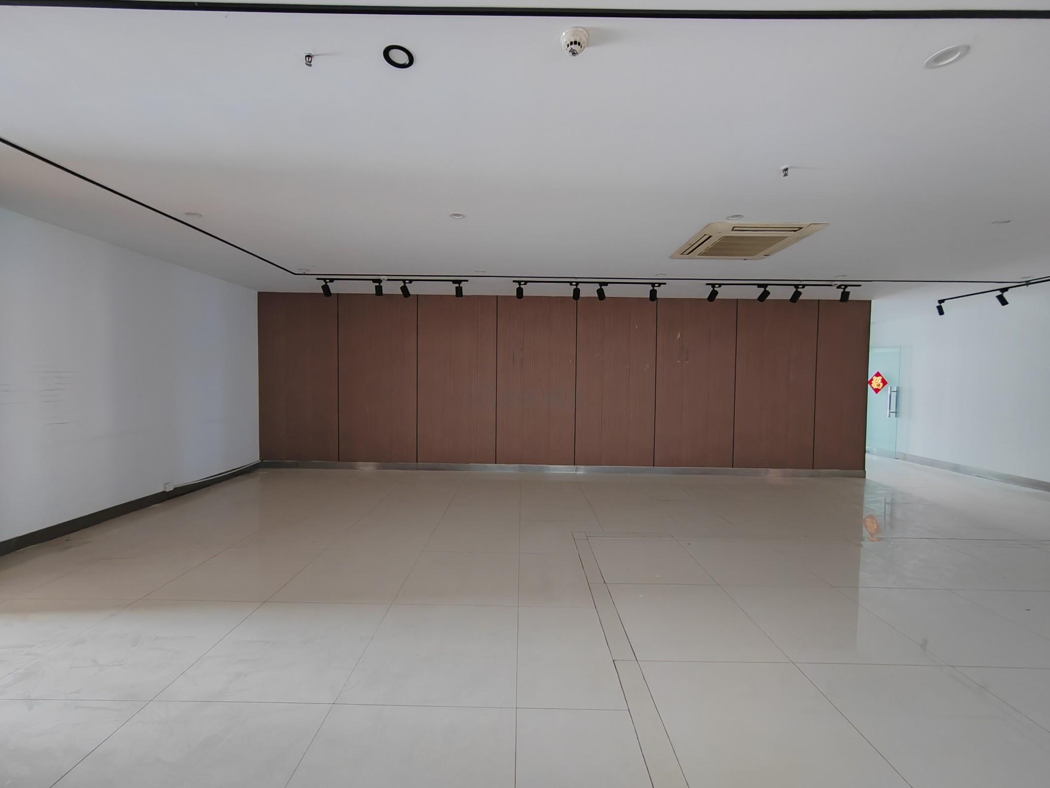 金源国际面积955平