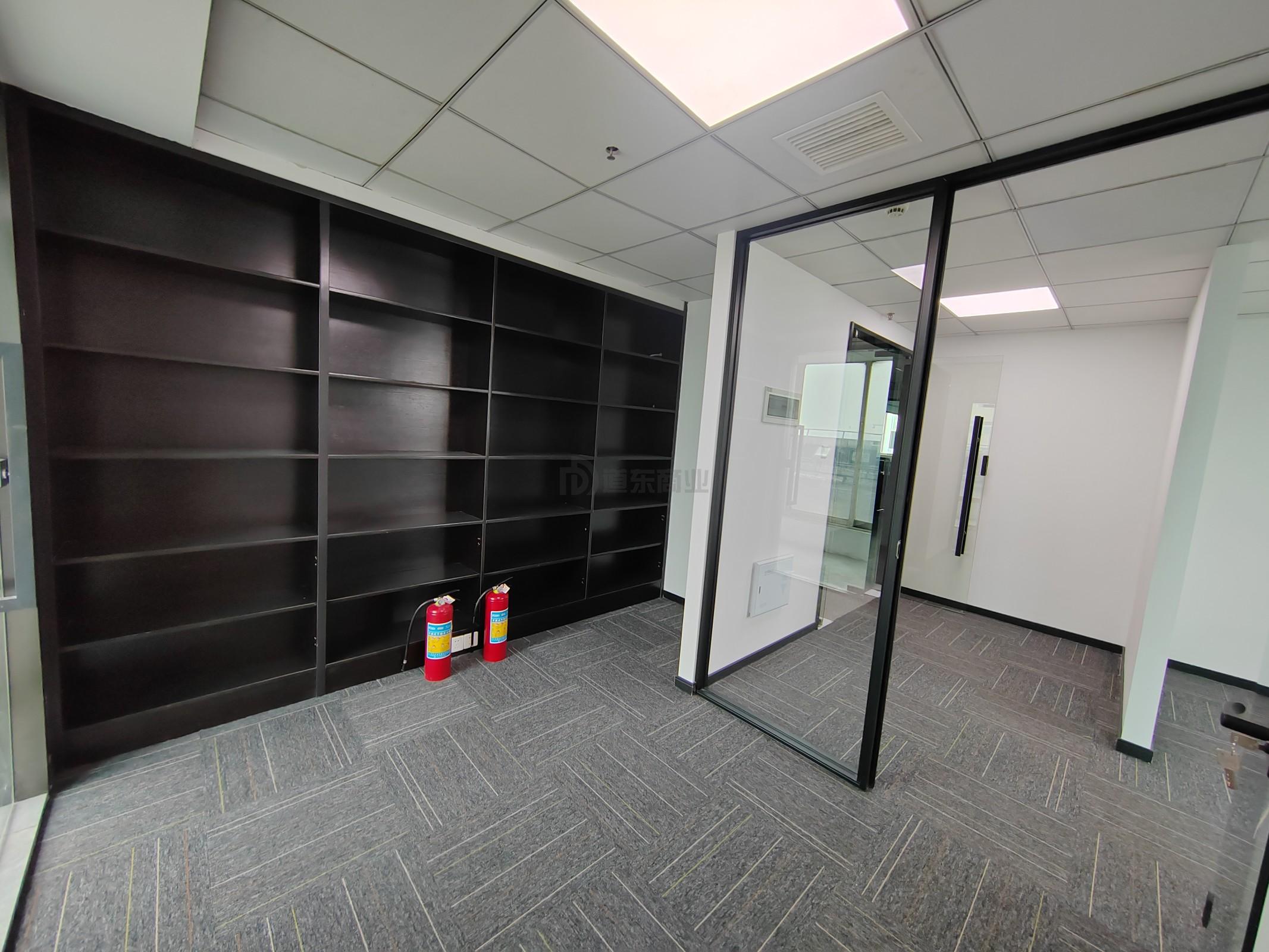 时代中心大厦面积85平