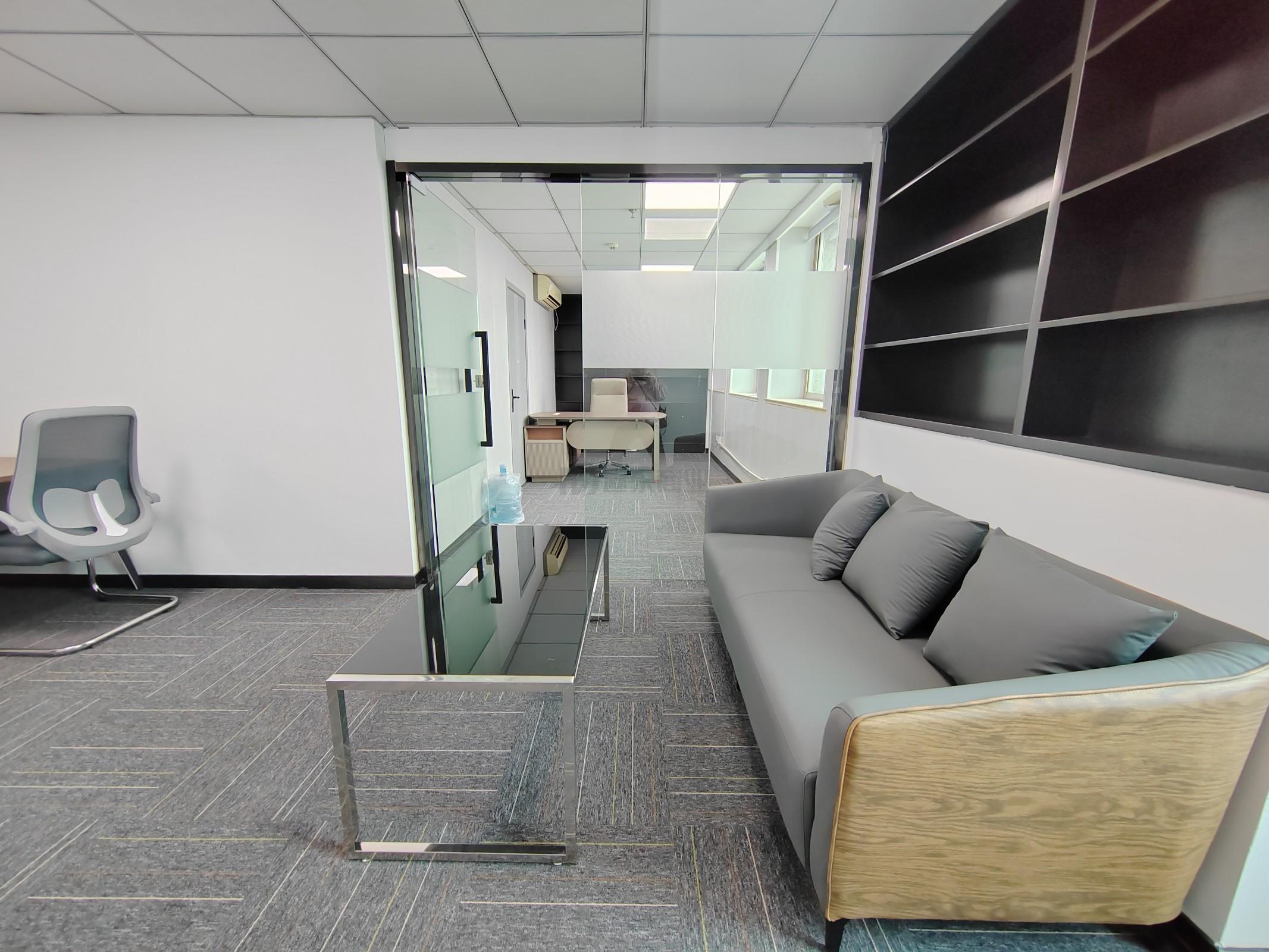 时代中心大厦面积65平