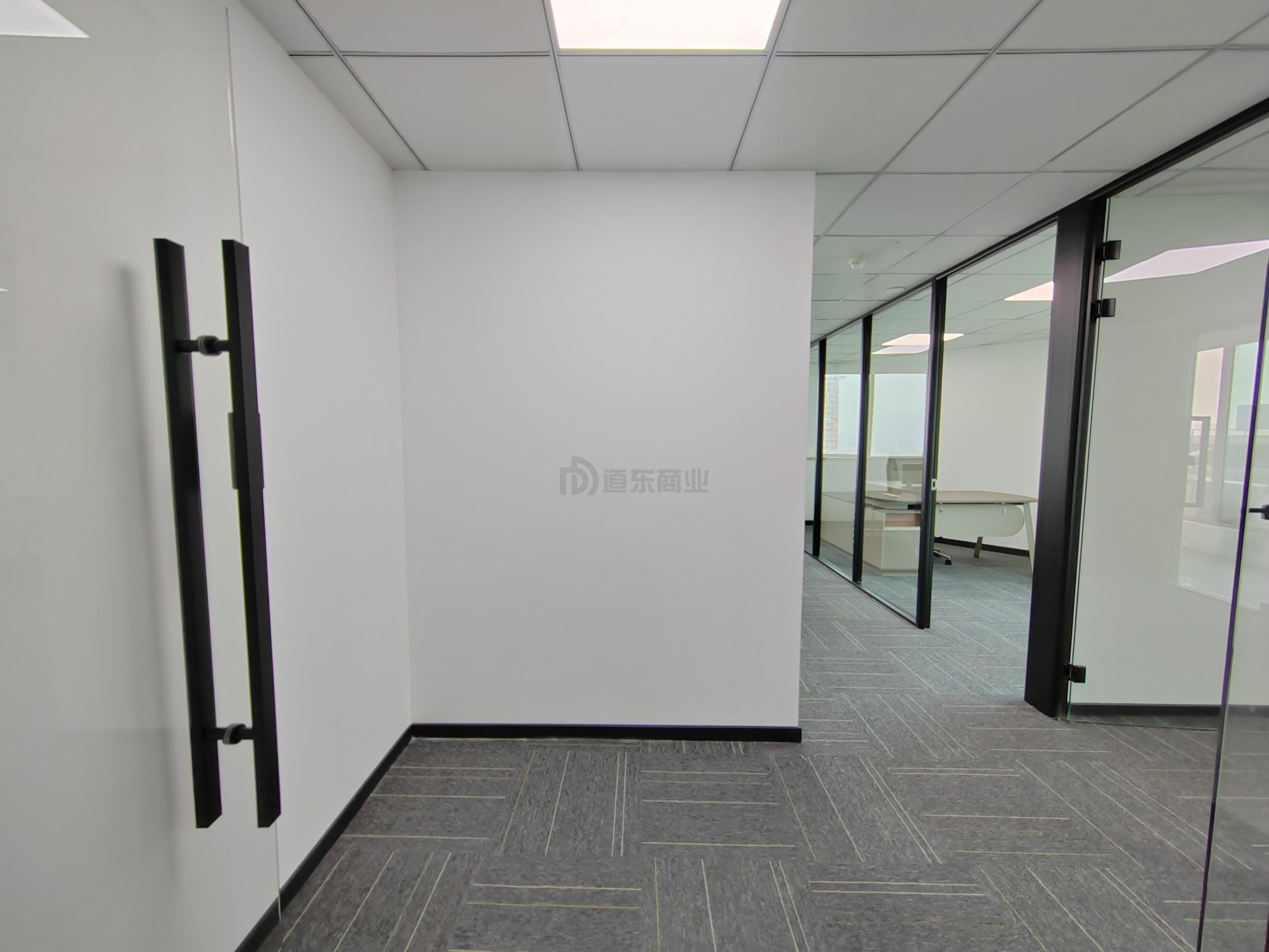 时代中心大厦面积85平