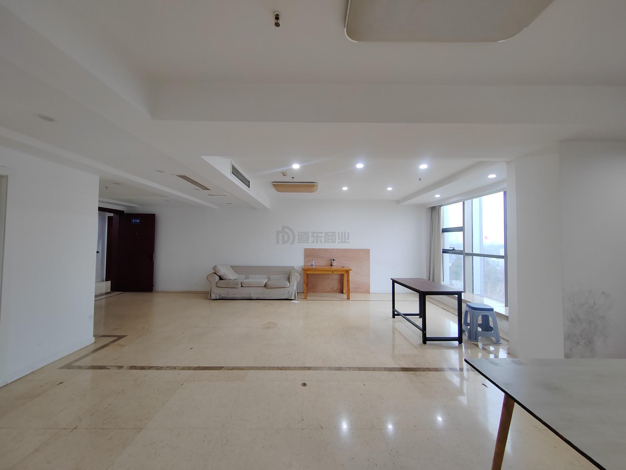 时代国际面积150平