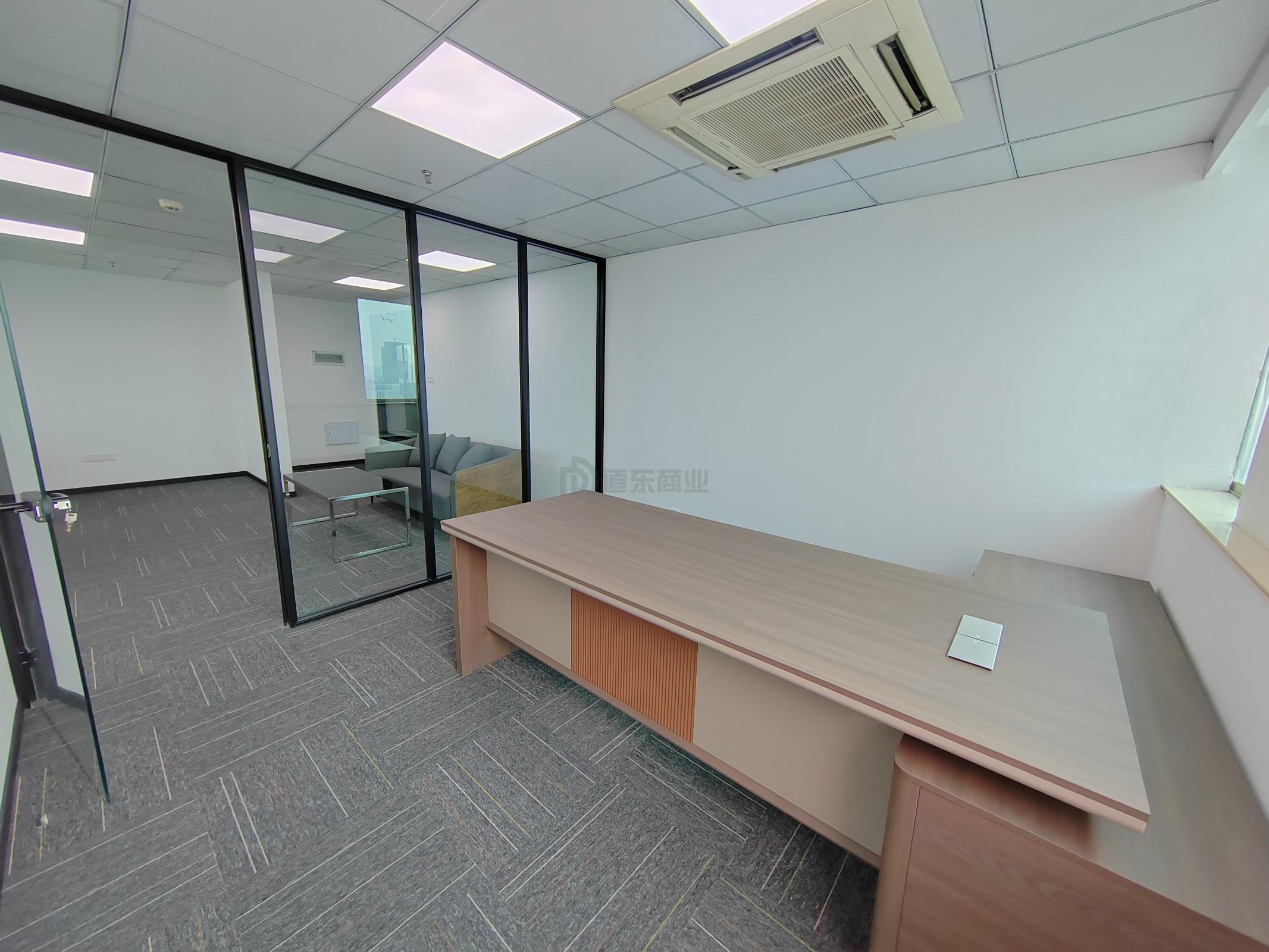 时代中心大厦面积115平