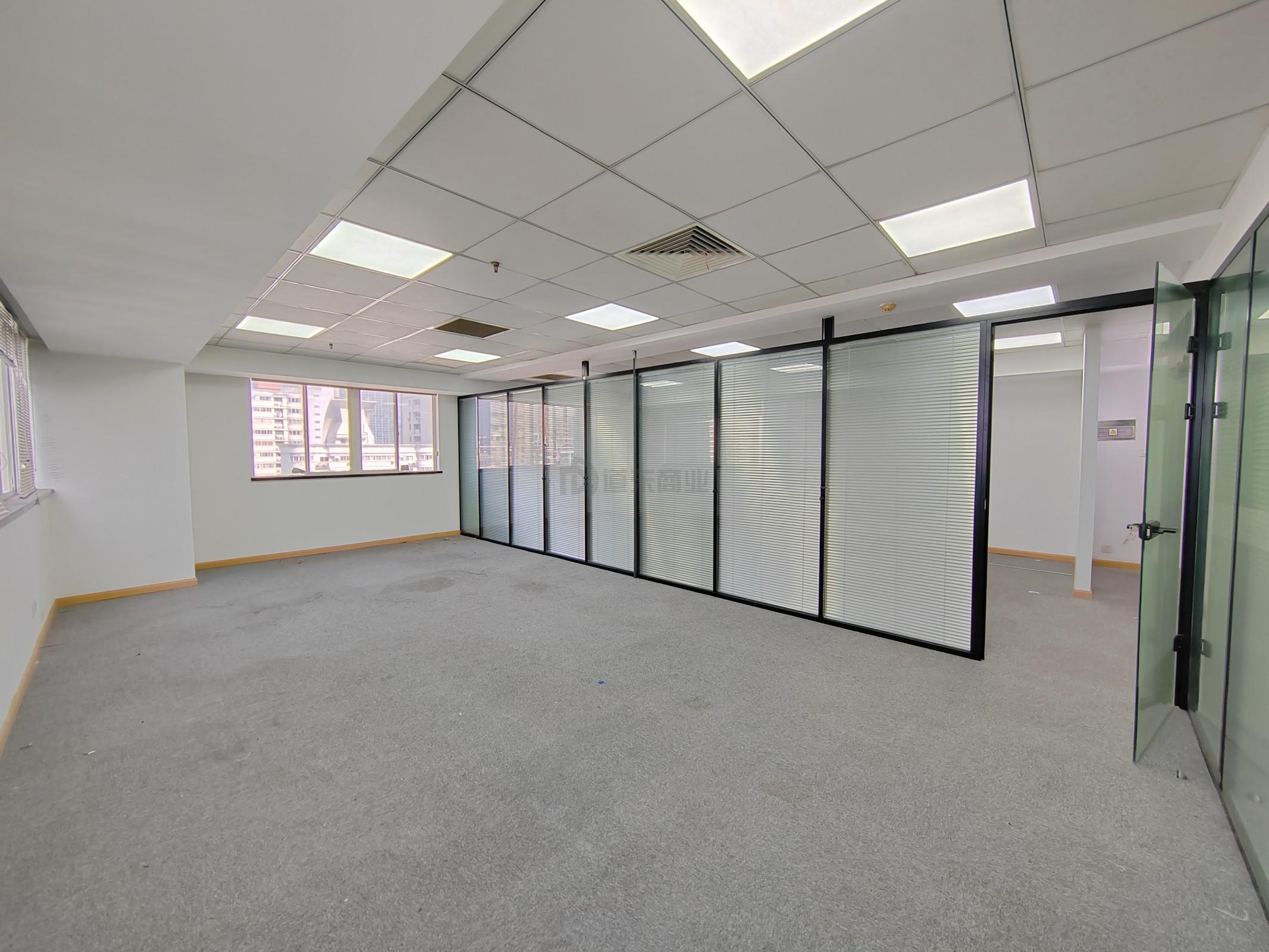 大东方广场面积127平