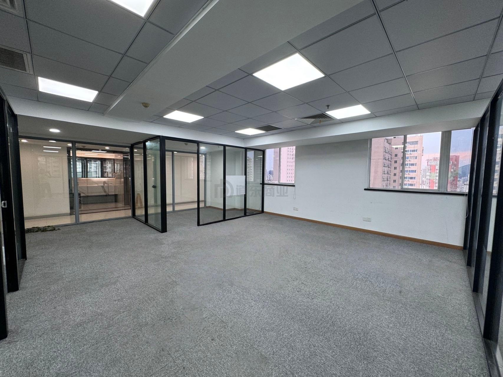 大东方广场面积127平