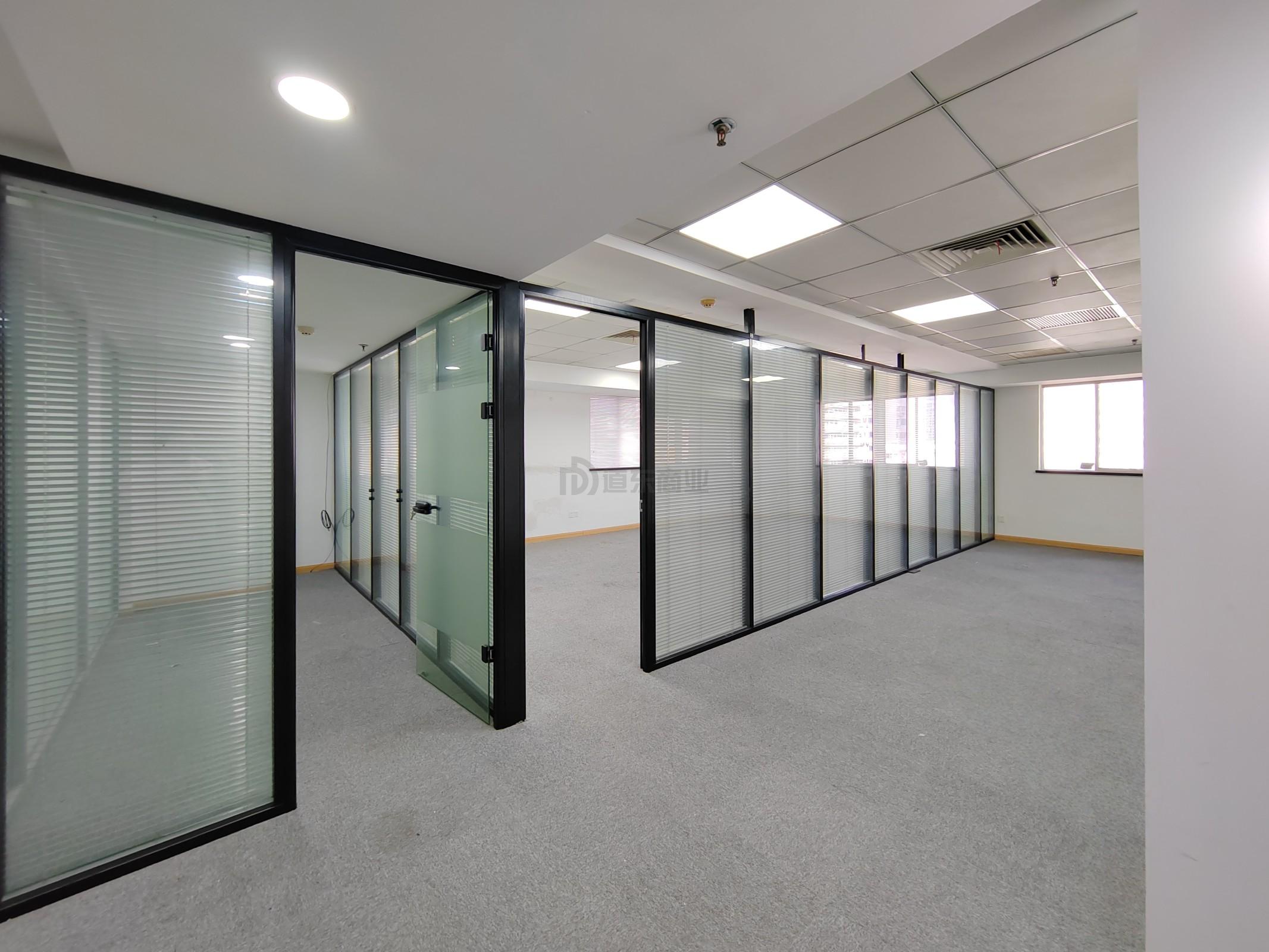 大东方广场面积127平