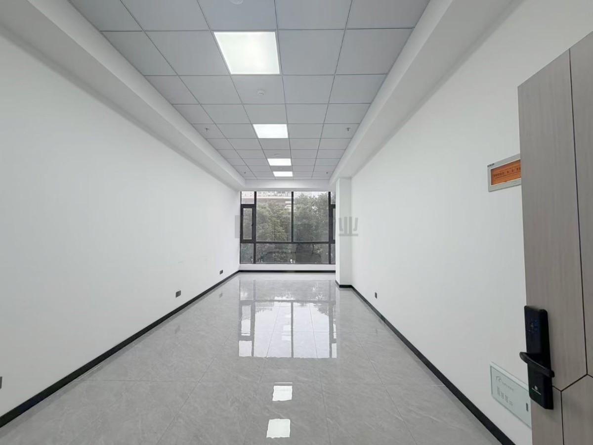 恒享佳大厦面积475平