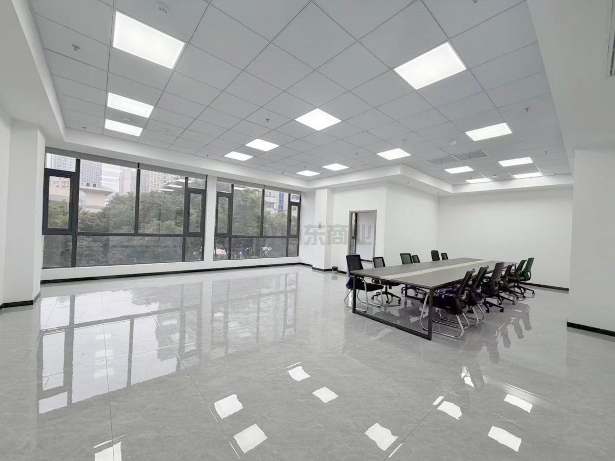 恒享佳大厦面积475平