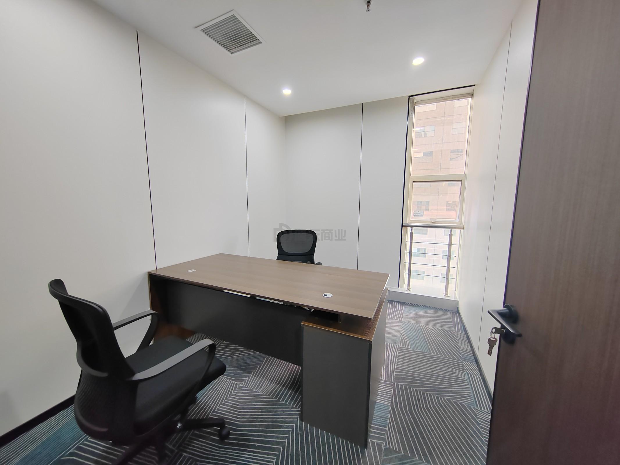 大东方广场面积170平