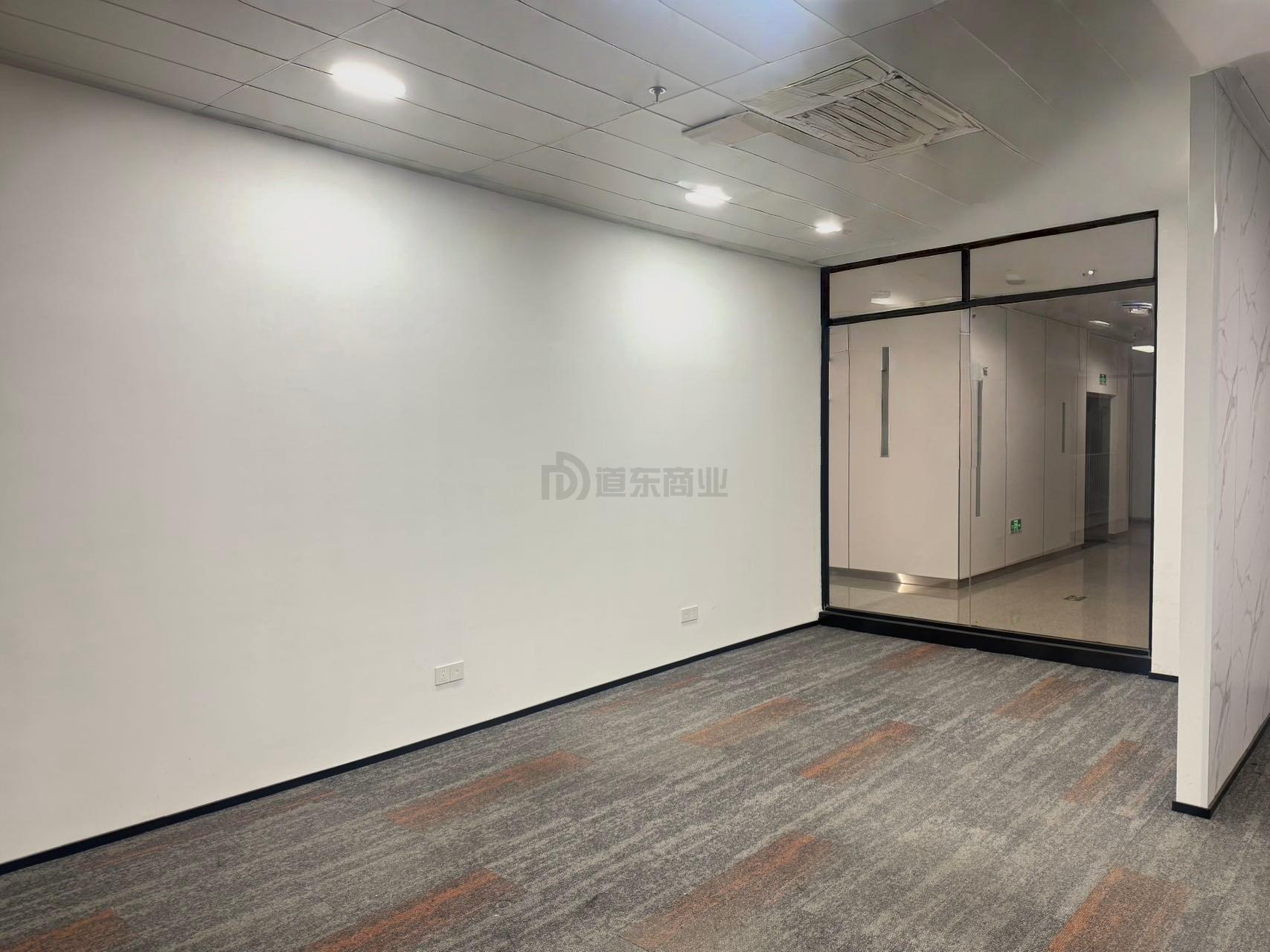 国家传感信息中心面积124平