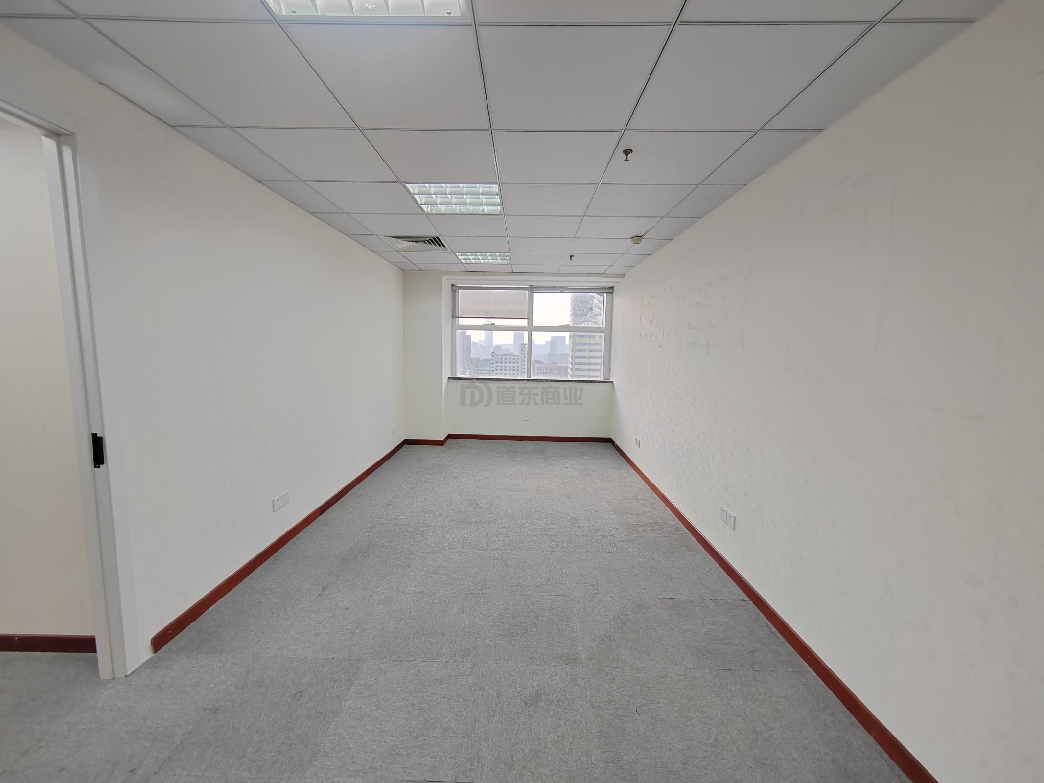 大东方广场面积130平