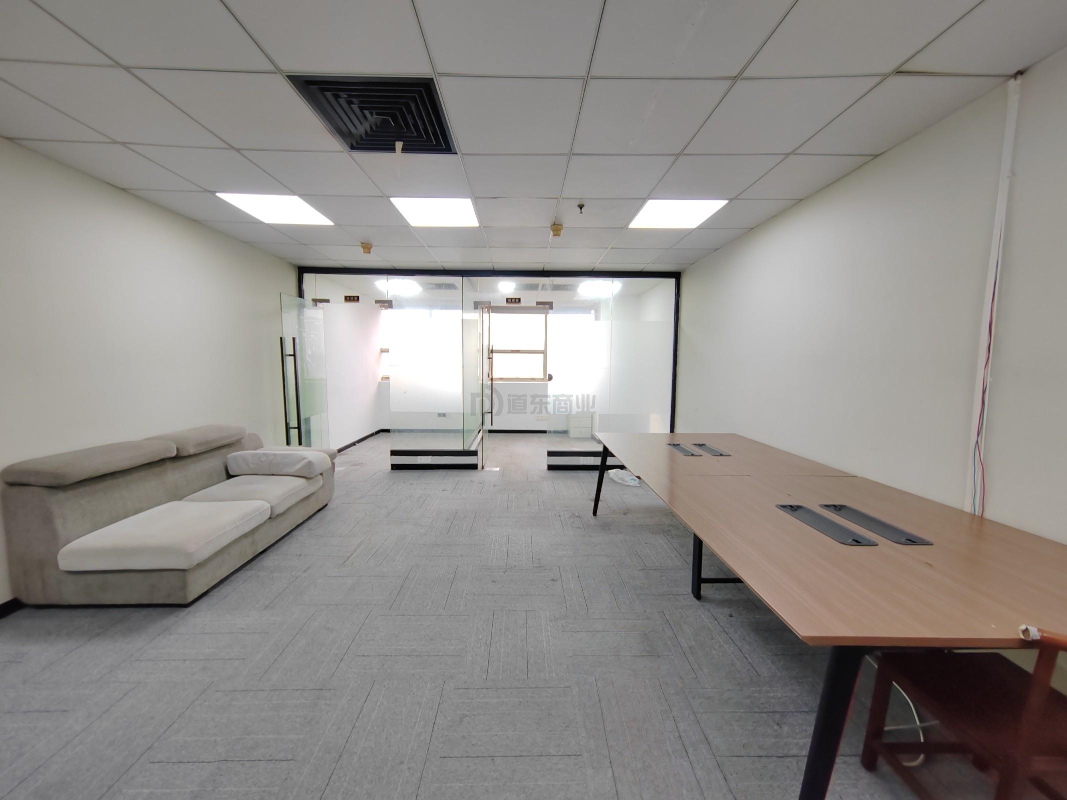 华光大厦面积77平