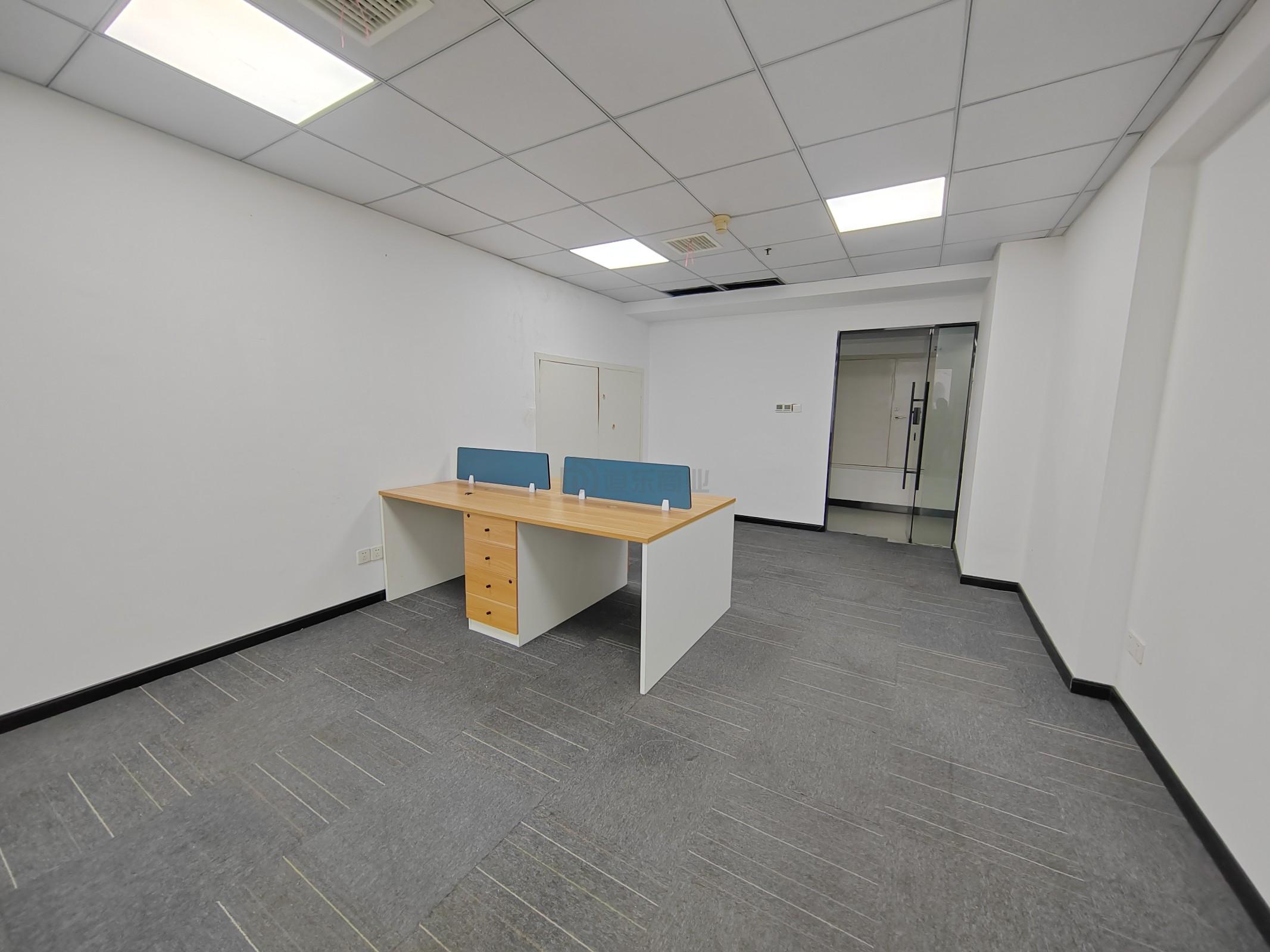 华光大厦面积62平