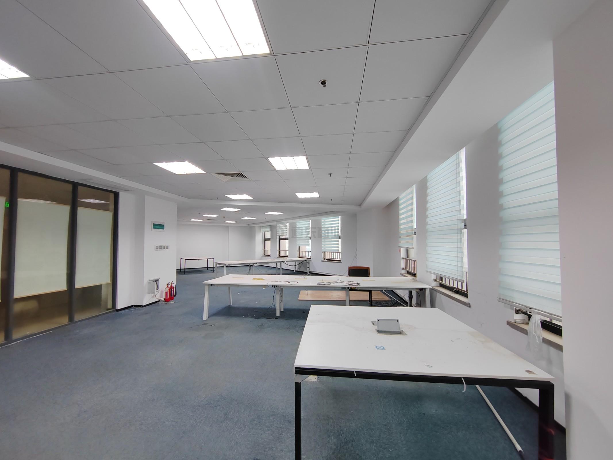 科闻大厦面积218平