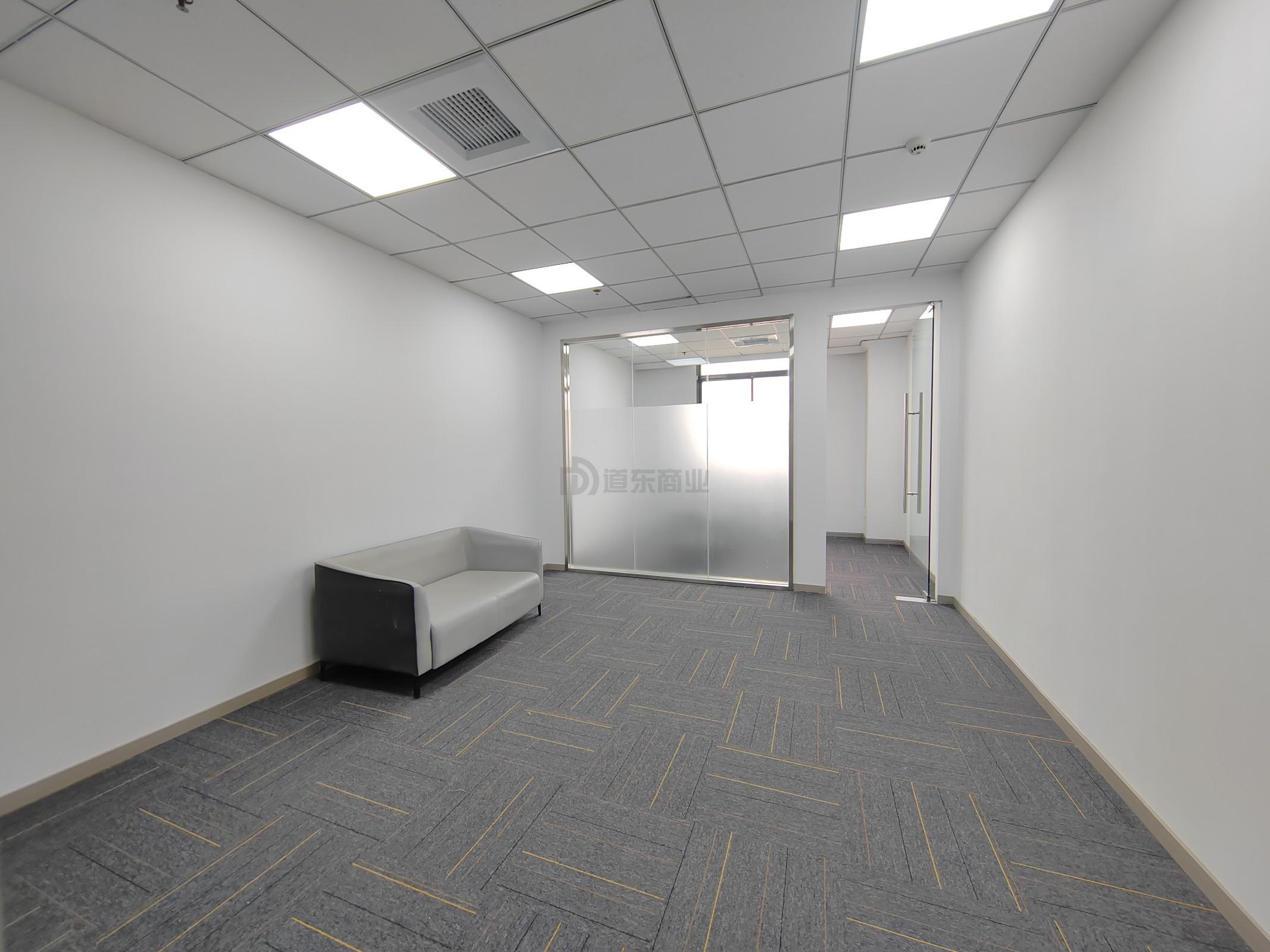新鼎球大厦53平米办公室出租